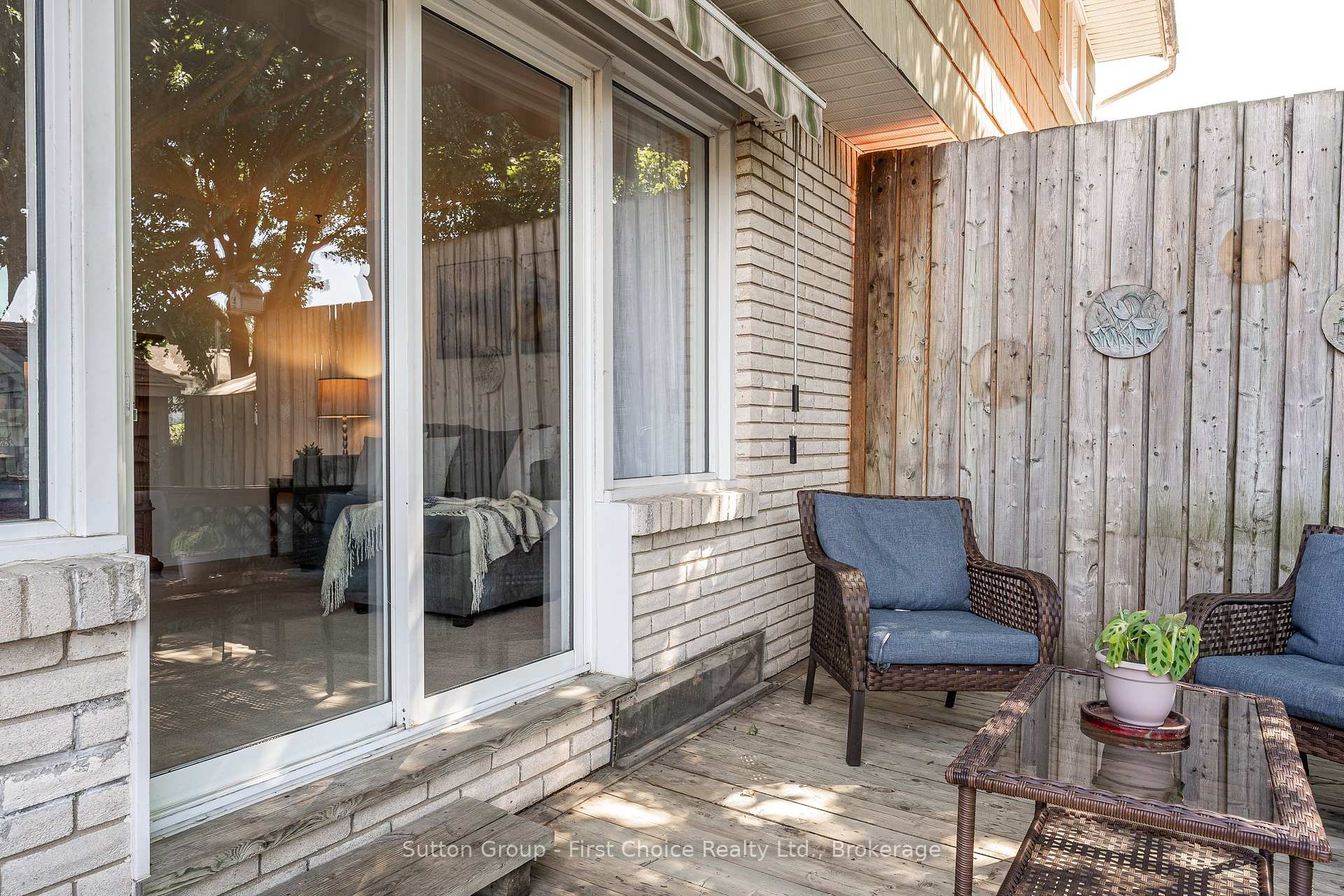 Photo 46 of 90 Patricia Road, Stratford — HOMEH