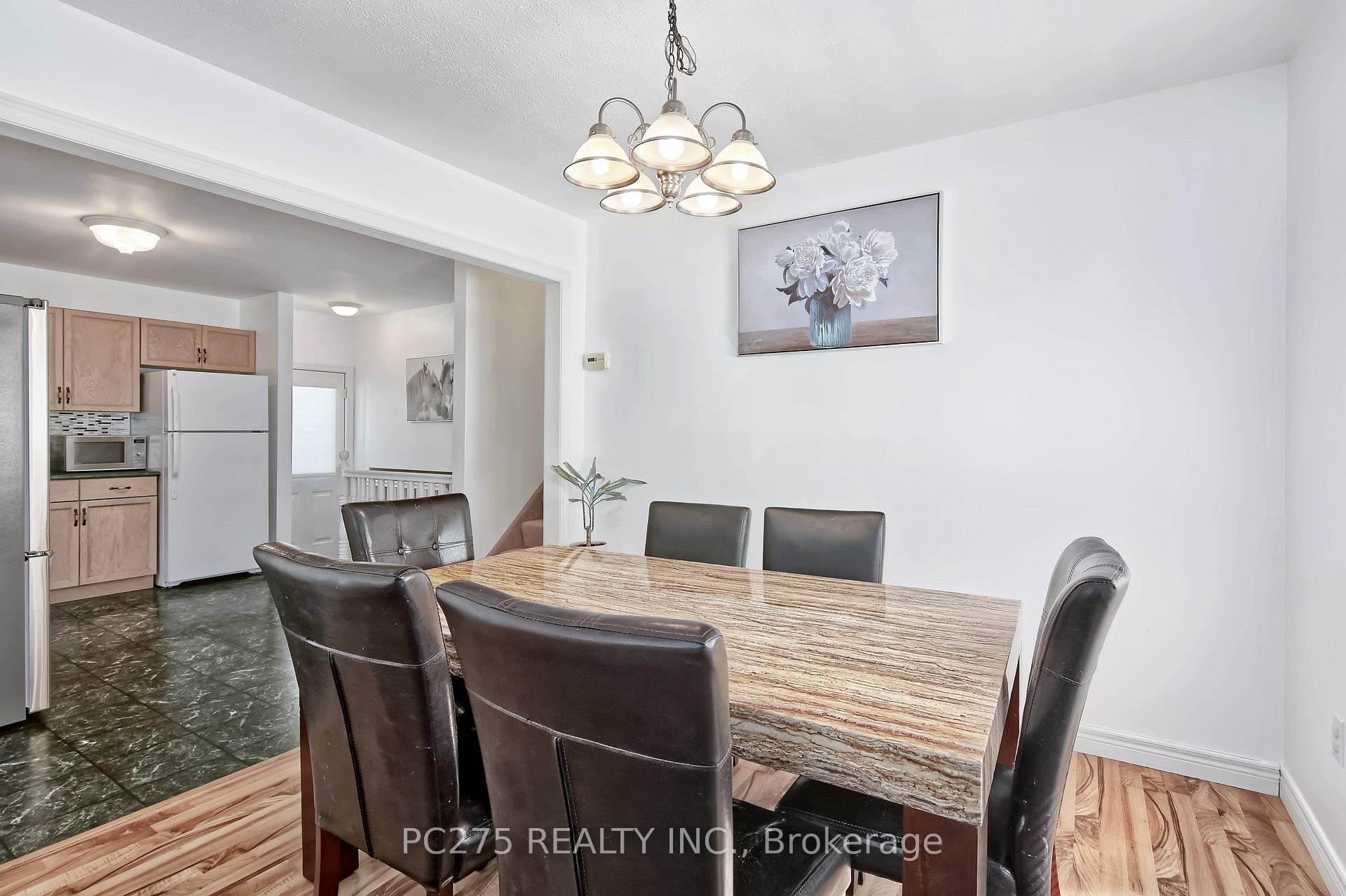 Photo 10 of 402 Chestnut Street, St. Thomas — HOMEH