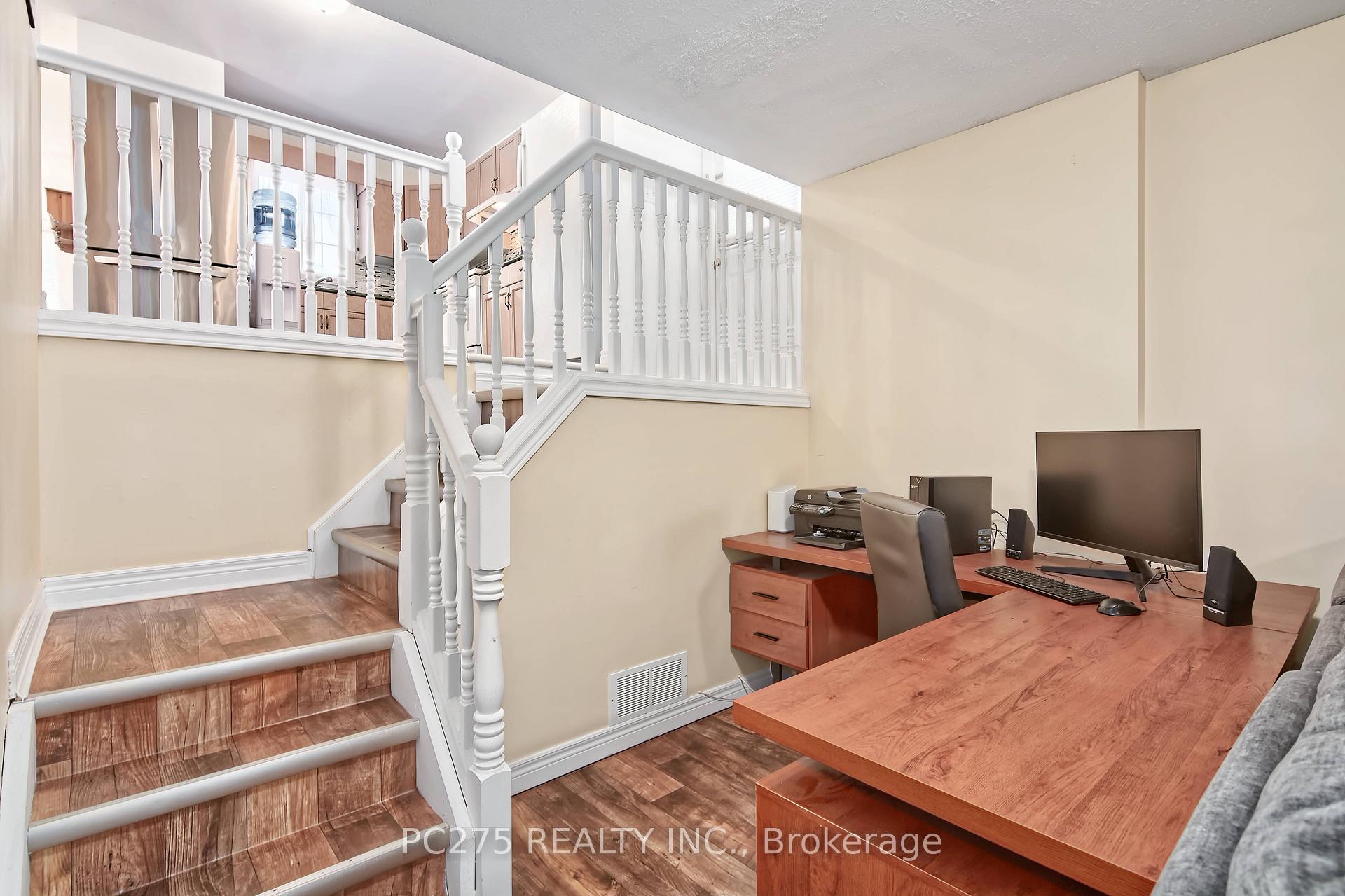 Photo 16 of 402 Chestnut Street, St. Thomas — HOMEH