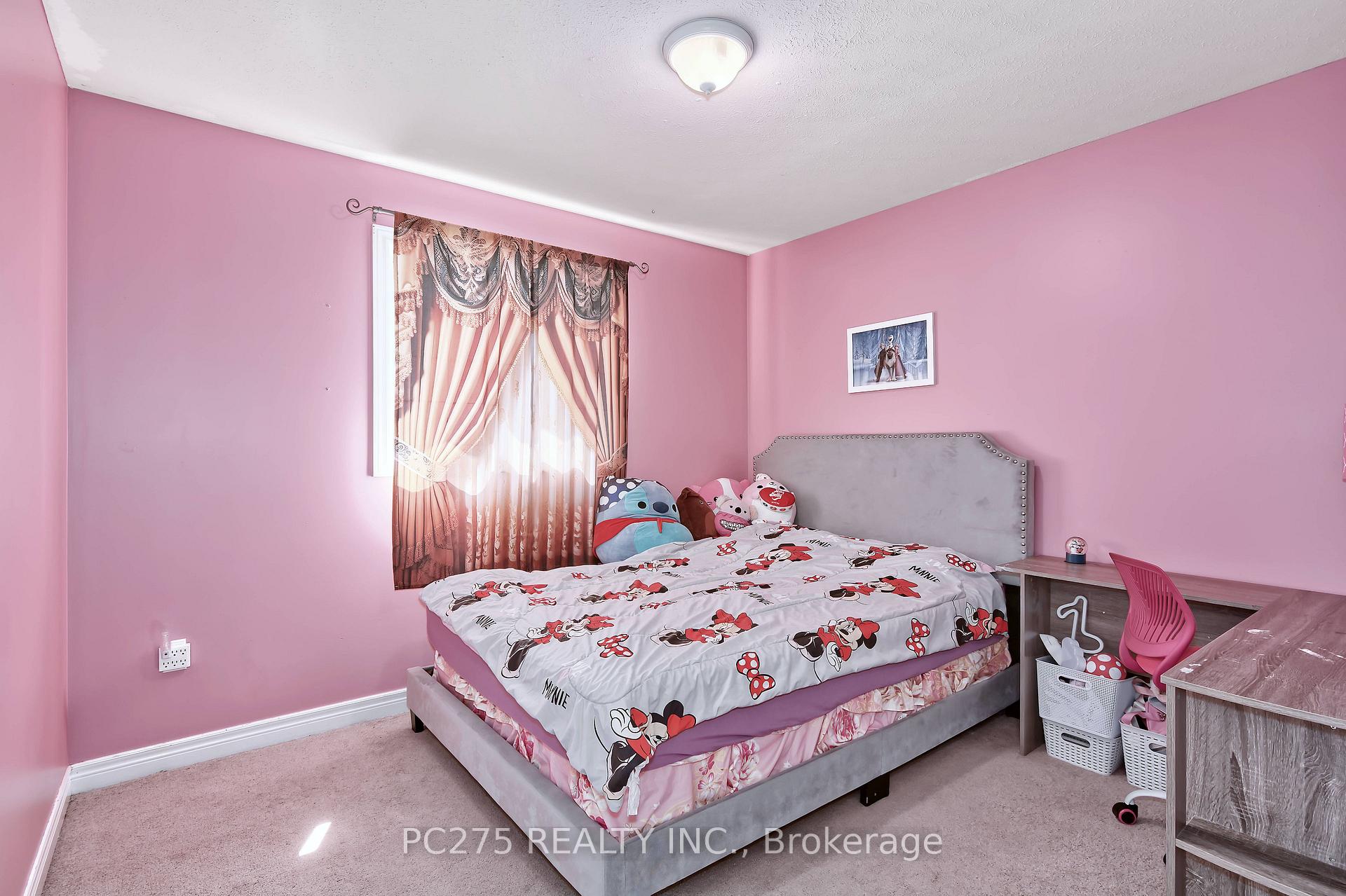 Photo 25 of 402 Chestnut Street, St. Thomas — HOMEH