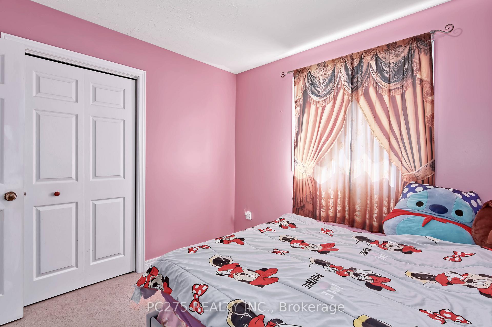 Photo 26 of 402 Chestnut Street, St. Thomas — HOMEH