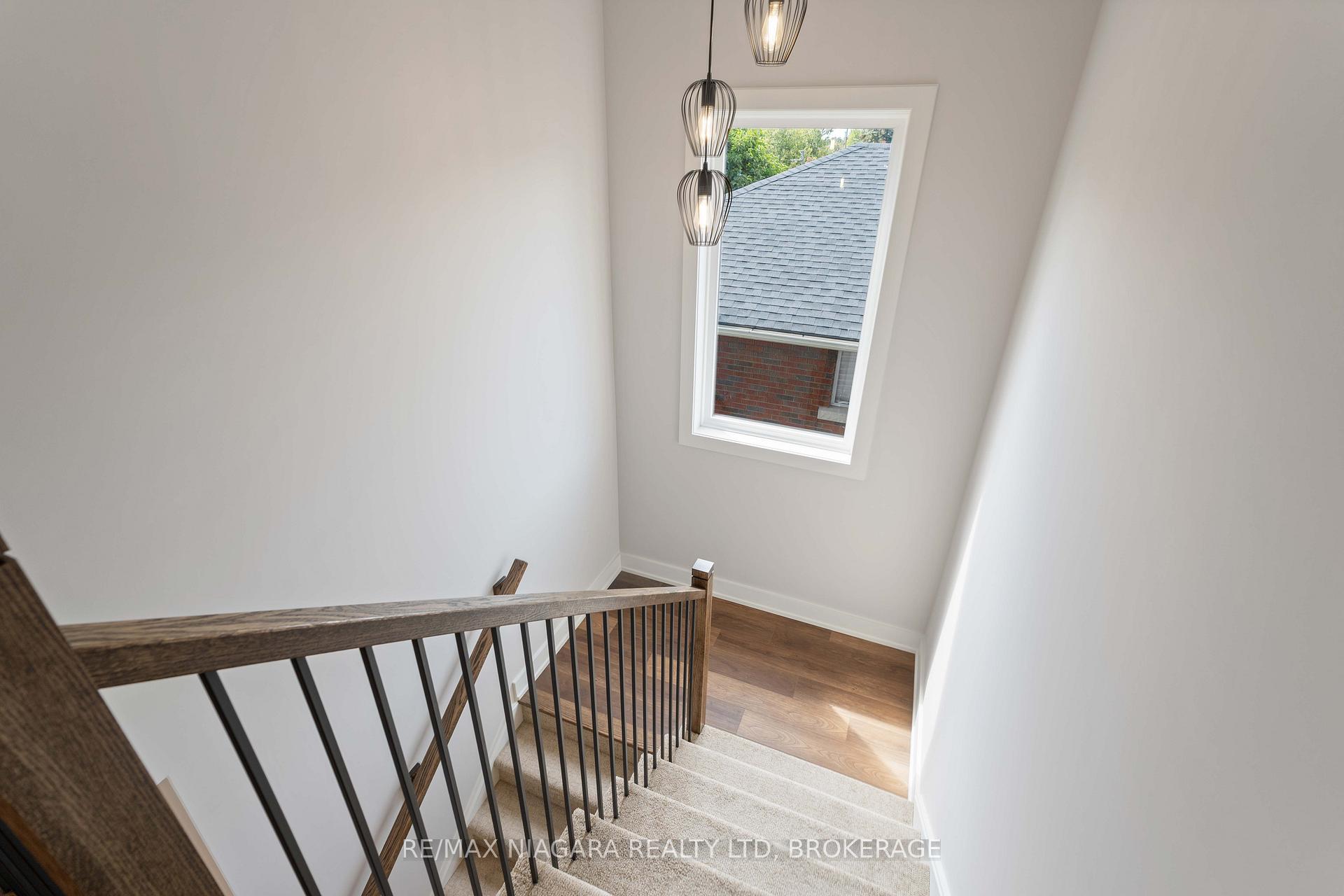 Photo 9 of Unit A, 35 Buchanan Road, St. Catharines, Carlton/Bunting — HOMEH