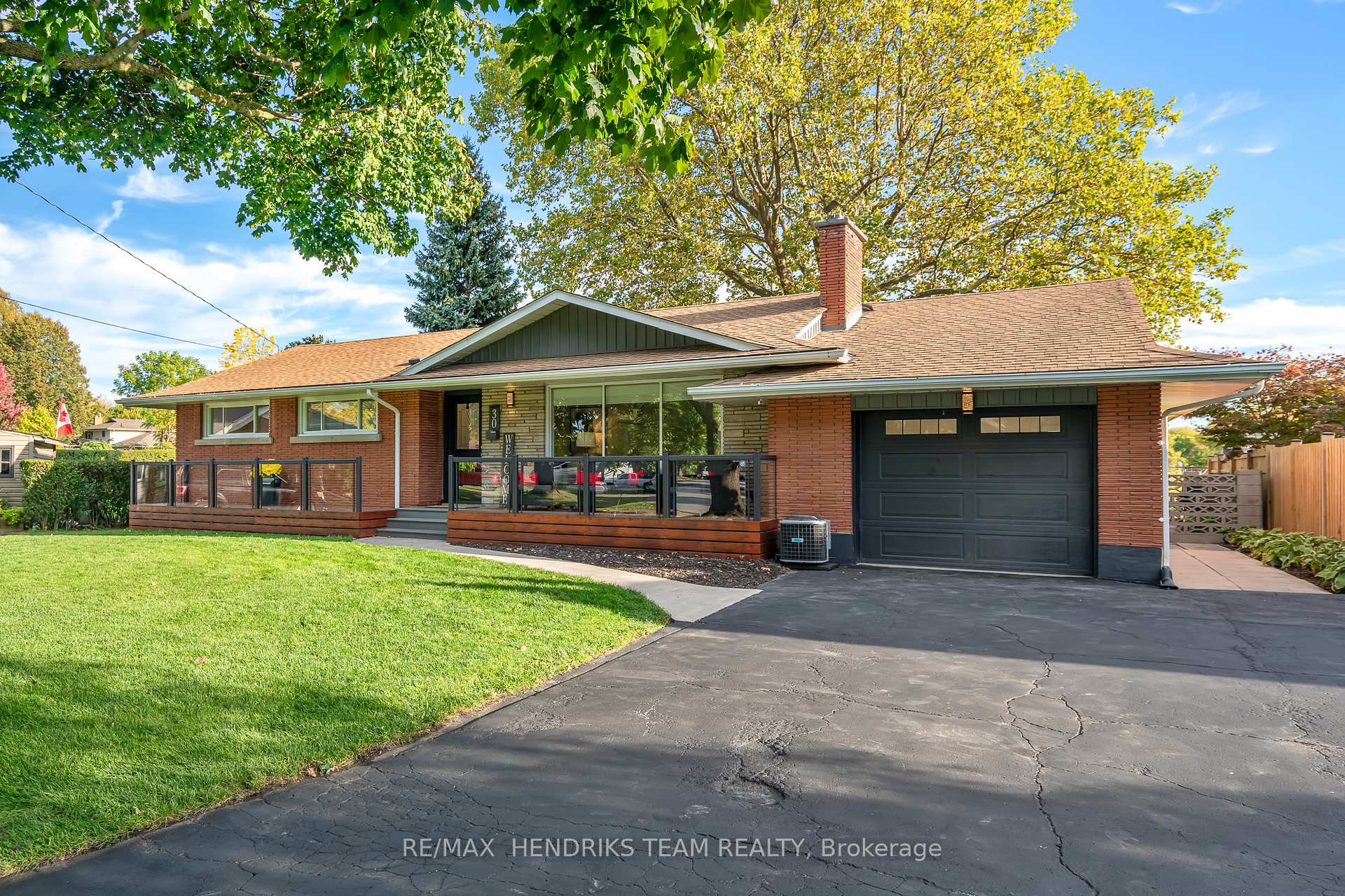 Photo 1 of 30 Bessborough Drive, St. Catharines, Bunting/Linwell — HOMEH