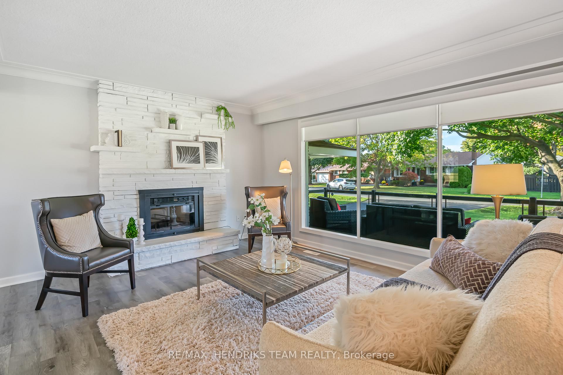 Photo 7 of 30 Bessborough Drive, St. Catharines, Bunting/Linwell — HOMEH