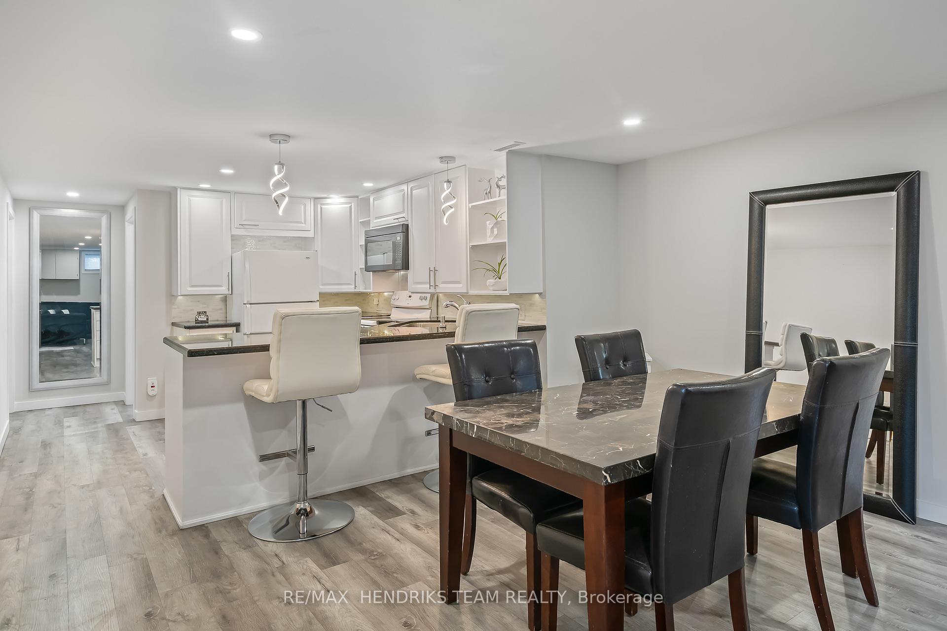 Photo 22 of 30 Bessborough Drive, St. Catharines, Bunting/Linwell — HOMEH