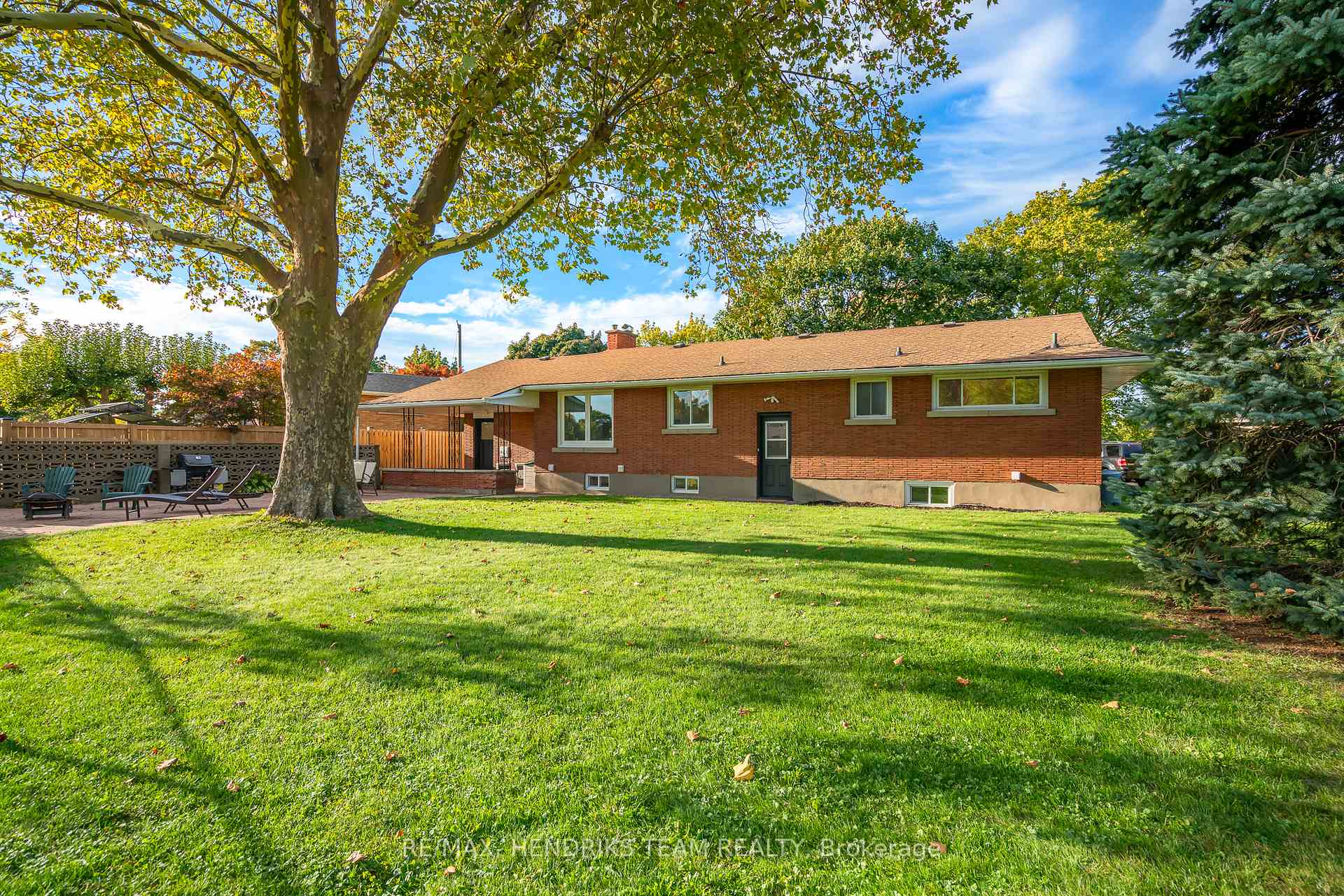 Photo 30 of 30 Bessborough Drive, St. Catharines, Bunting/Linwell — HOMEH