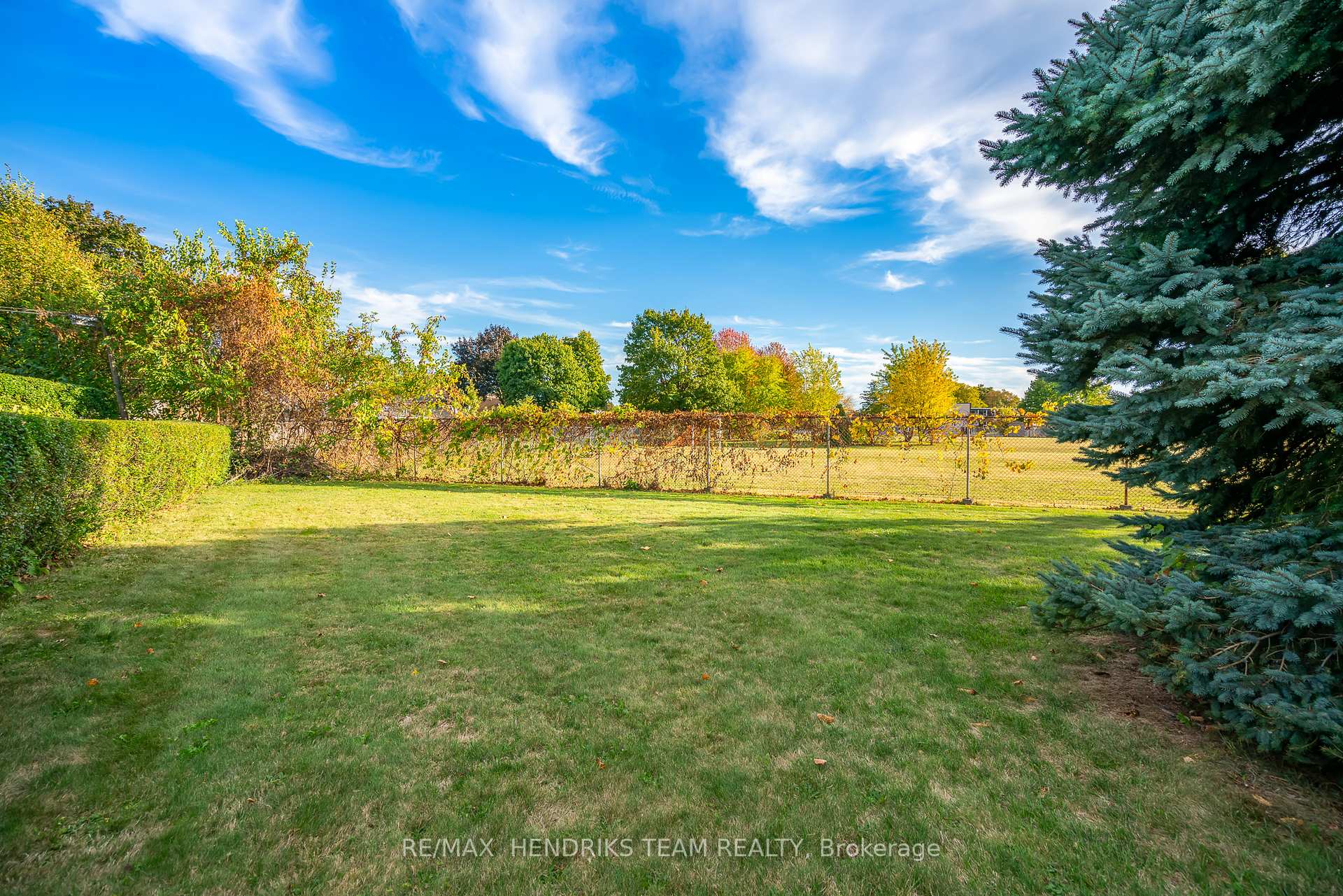 Photo 32 of 30 Bessborough Drive, St. Catharines, Bunting/Linwell — HOMEH