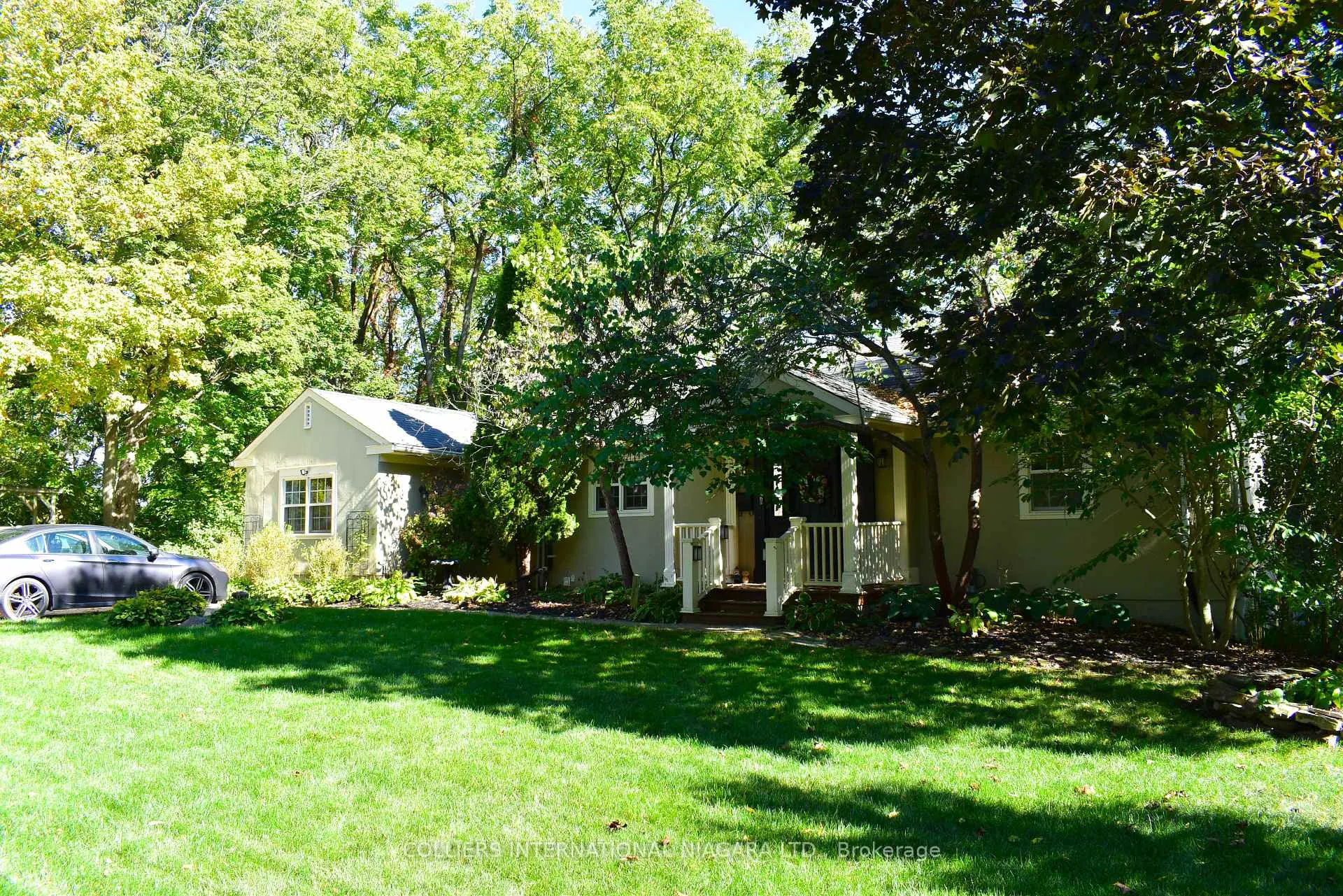 Photo 2 of 25 Power Glen, St. Catharines, Rykert/Vansickle — HOMEH