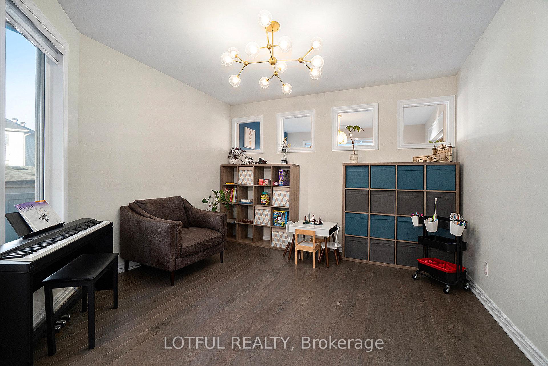 Photo 8 of 71 Aridus Crescent, Ottawa, Remainder of Stittsville & Area — HOMEH