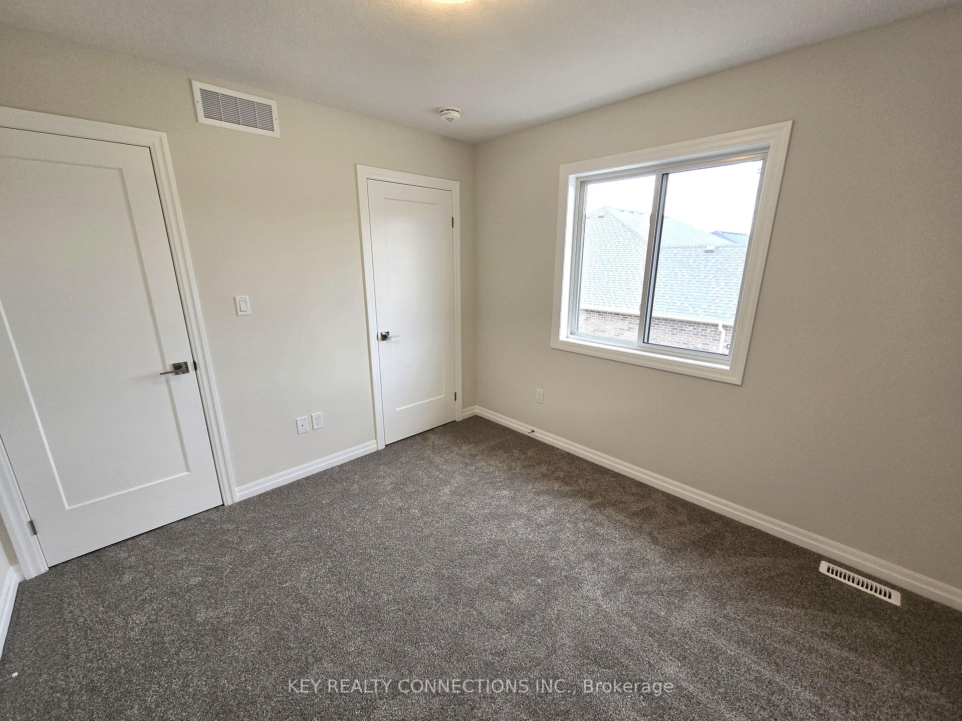 Photo 25 of 48 Dunning Way, St. Thomas — HOMEH