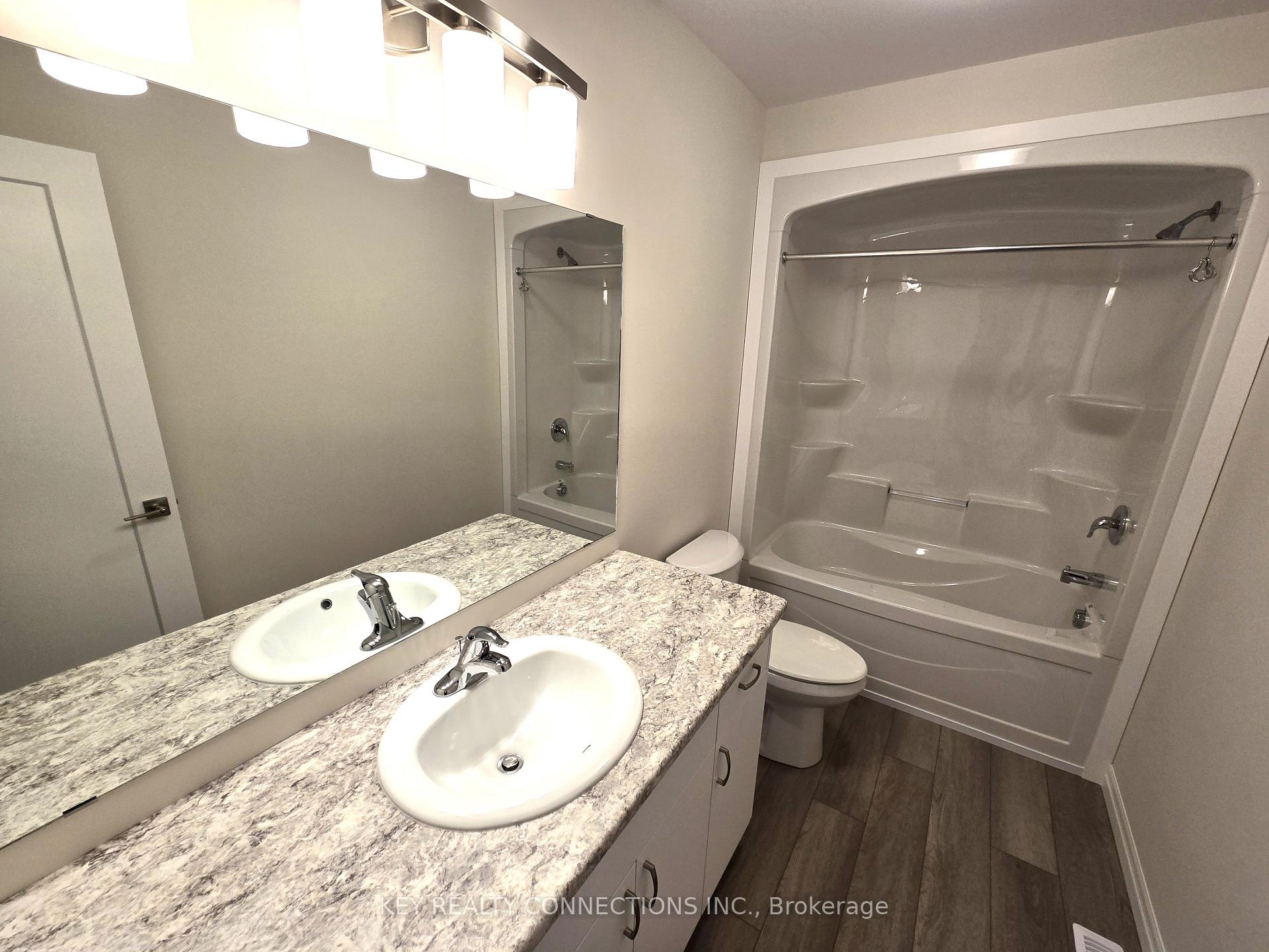 Photo 27 of 48 Dunning Way, St. Thomas — HOMEH