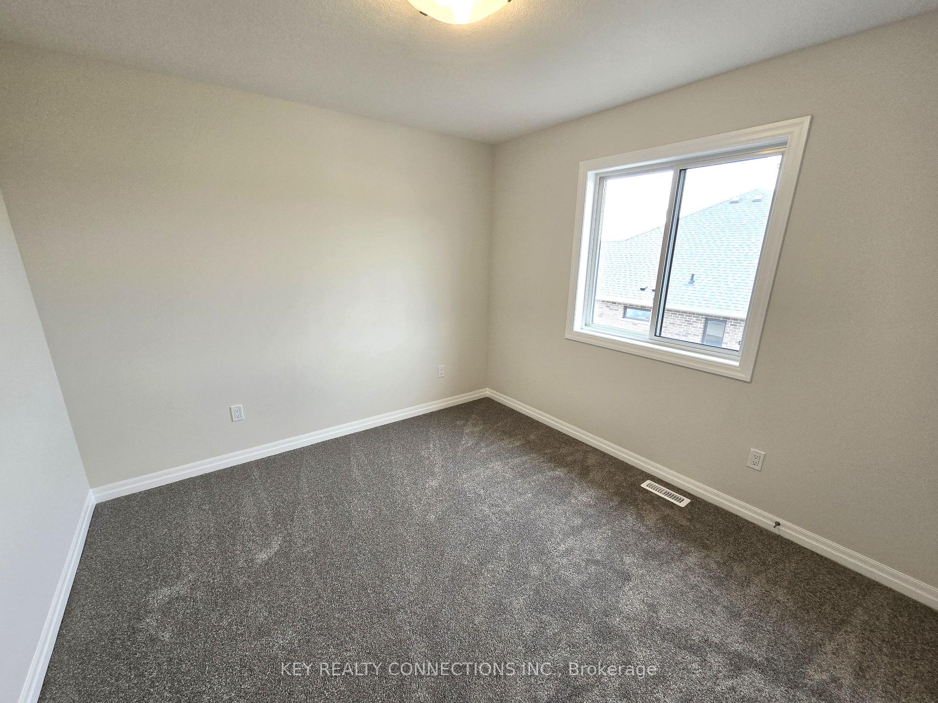 Photo 29 of 48 Dunning Way, St. Thomas — HOMEH