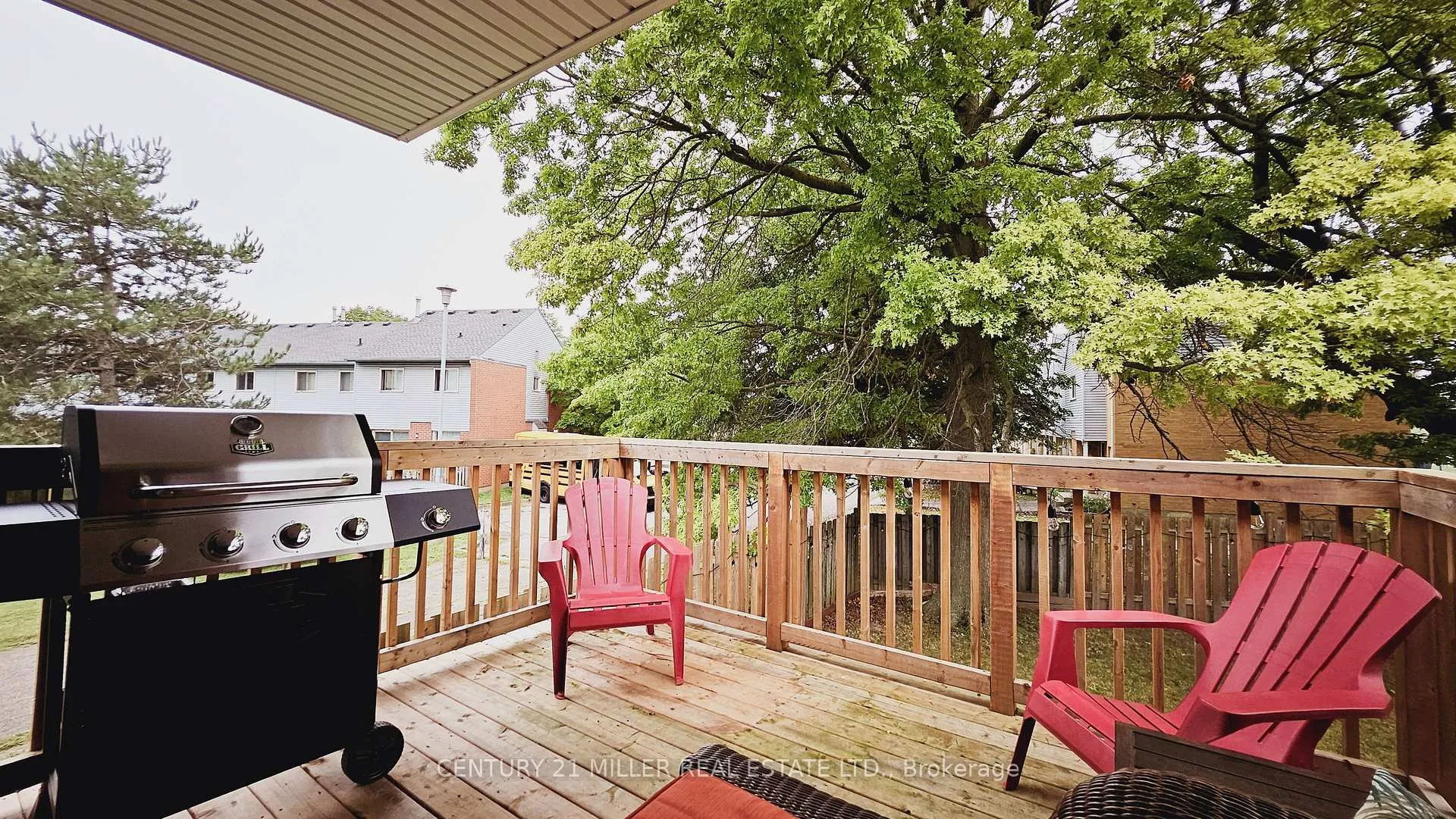 Photo 18 of 108 (Main-Upper Unit) Powerview Avenue, St. Catharines, Western Hill — HOMEH