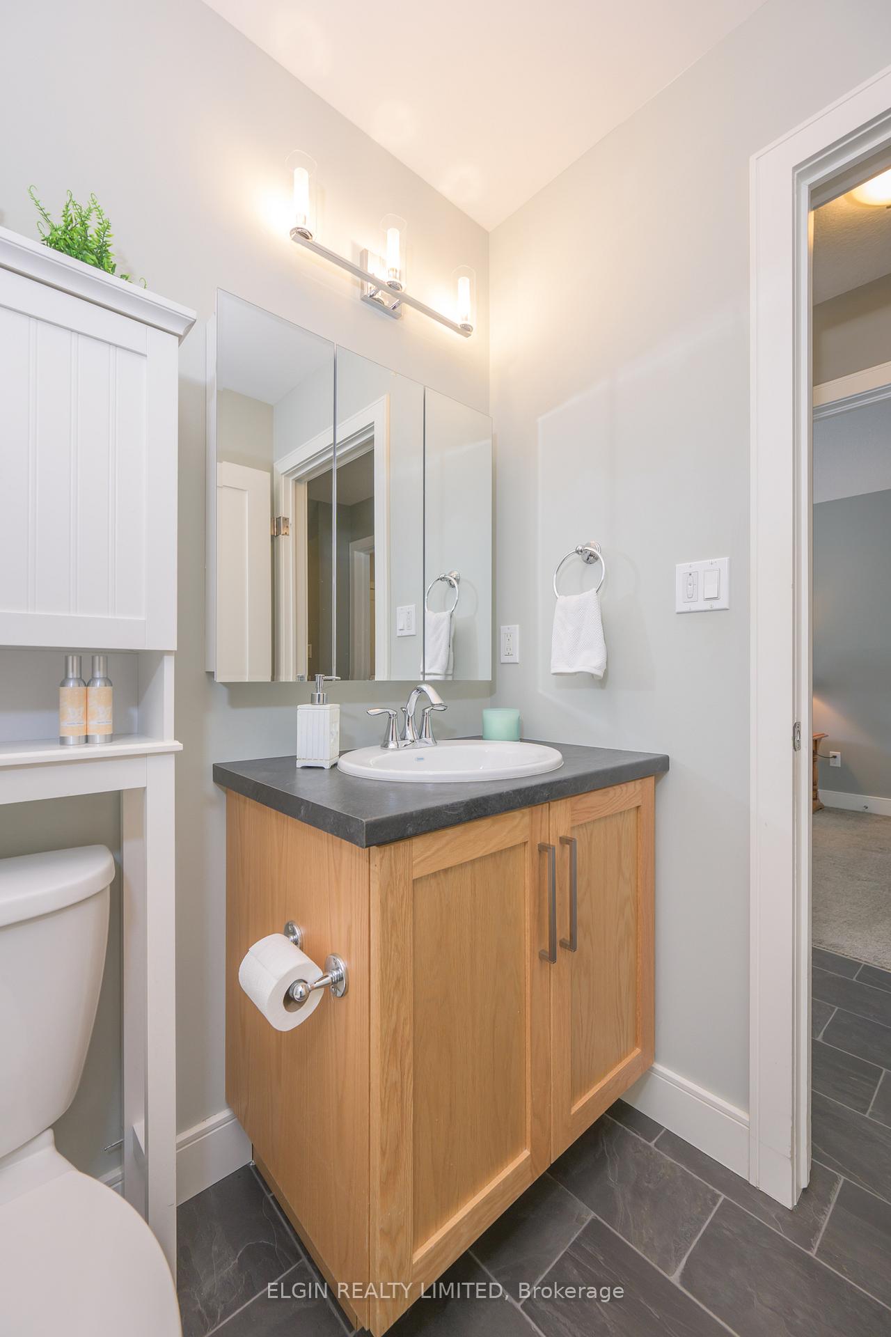 Photo 23 of 8 Deerfield Court, St. Thomas — HOMEH