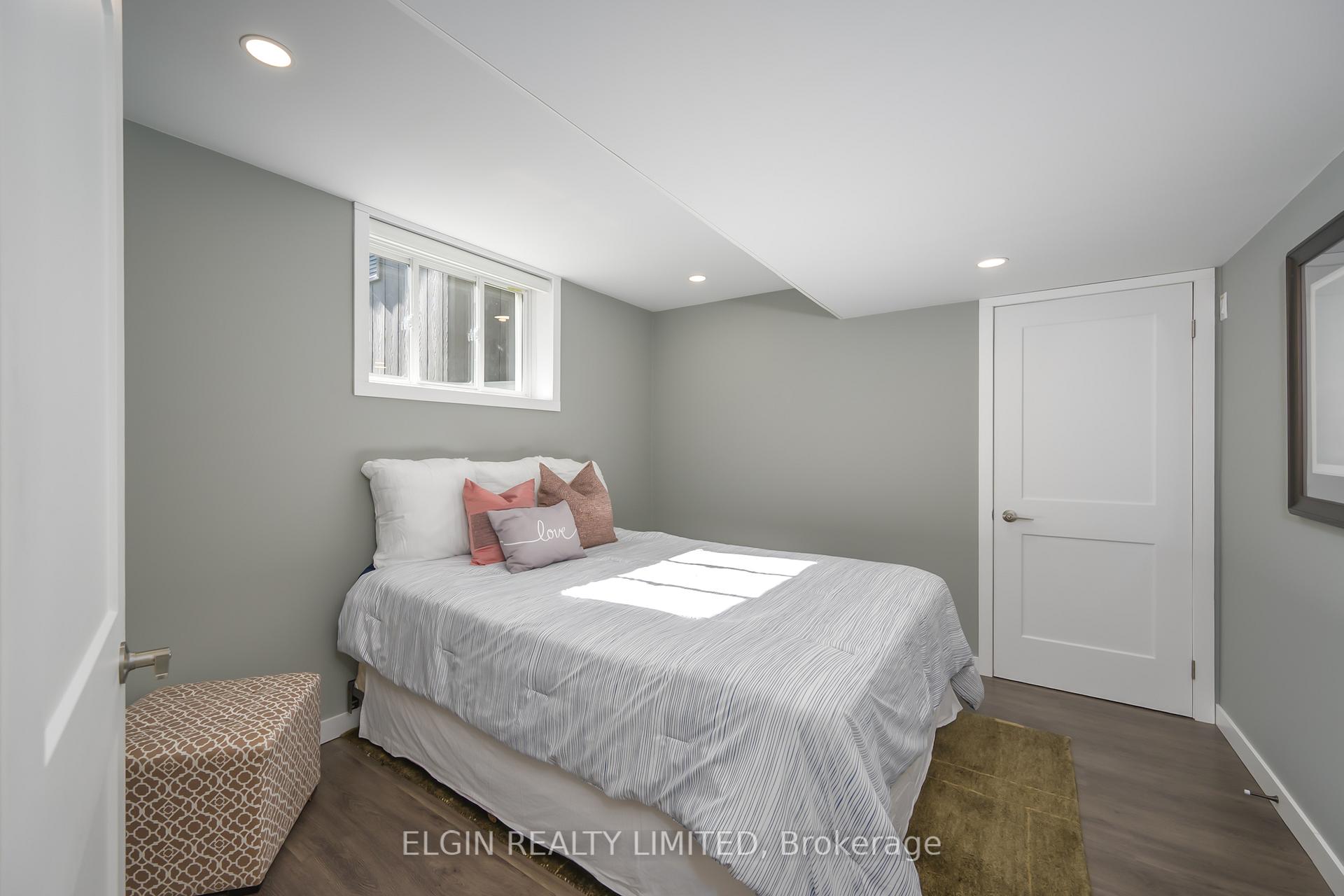 Photo 39 of 8 Deerfield Court, St. Thomas — HOMEH