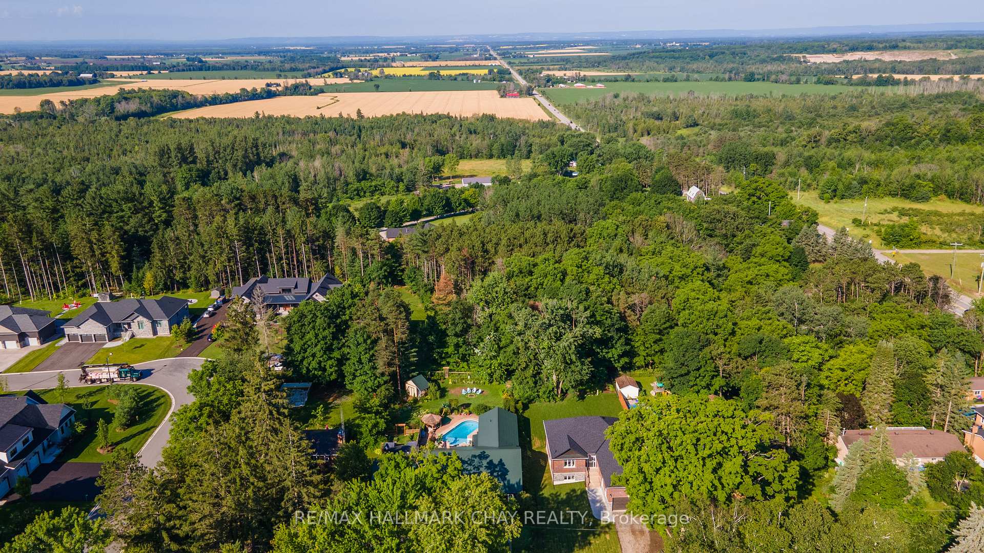 Photo 6 of 8 Alexander Street, Springwater, Anten Mills — HOMEH