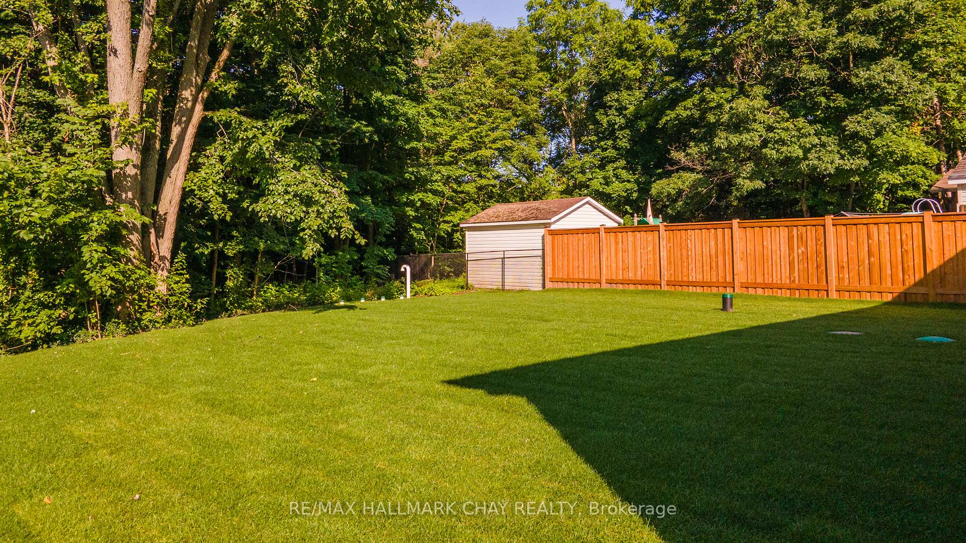 Photo 10 of 8 Alexander Street, Springwater, Anten Mills — HOMEH