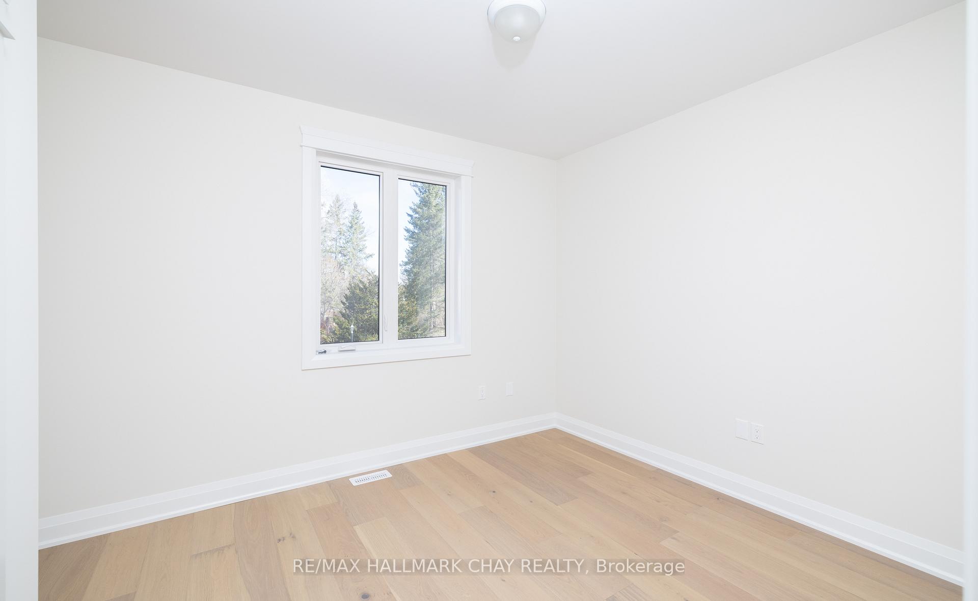 Photo 21 of 8 Alexander Street, Springwater, Anten Mills — HOMEH