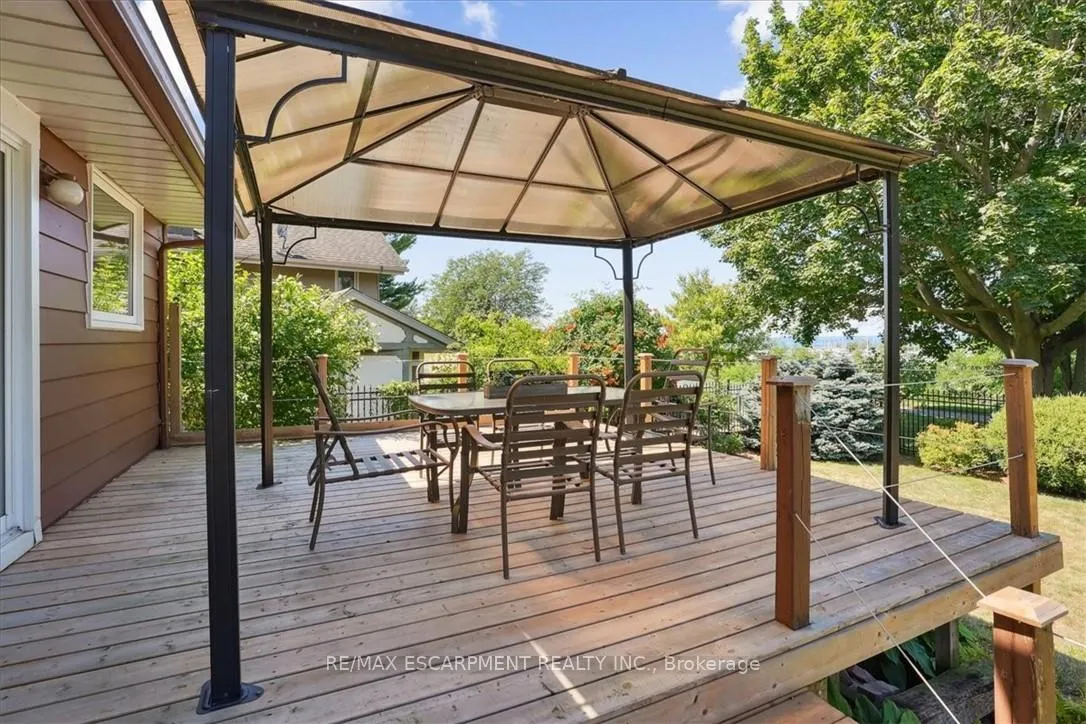 Photo 33 of 93 Westgate Park Drive, St. Catharines, Lakeshore — HOMEH