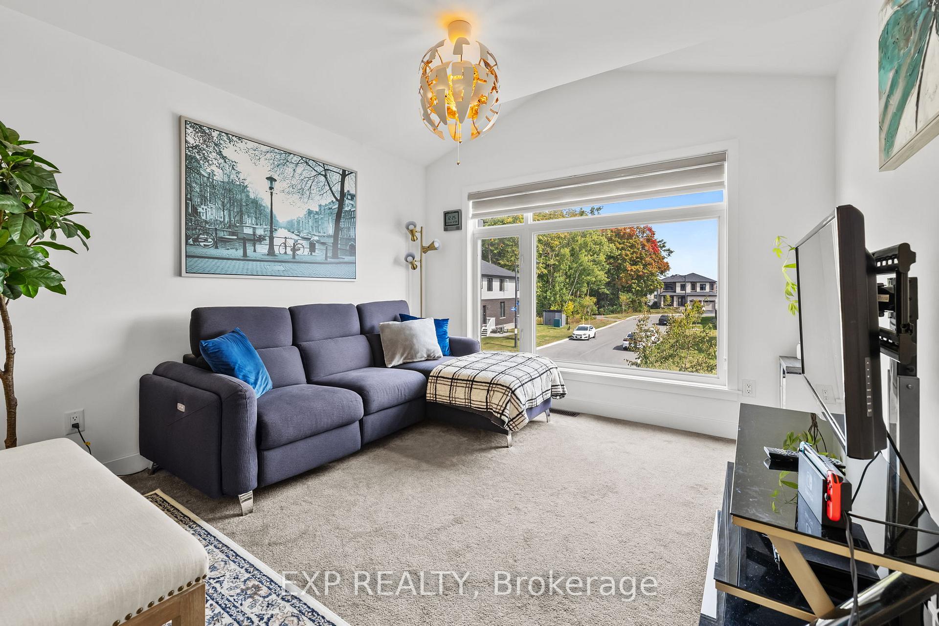Photo 20 of 50 Angel Heights, Ottawa, Stittsville (South) — HOMEH