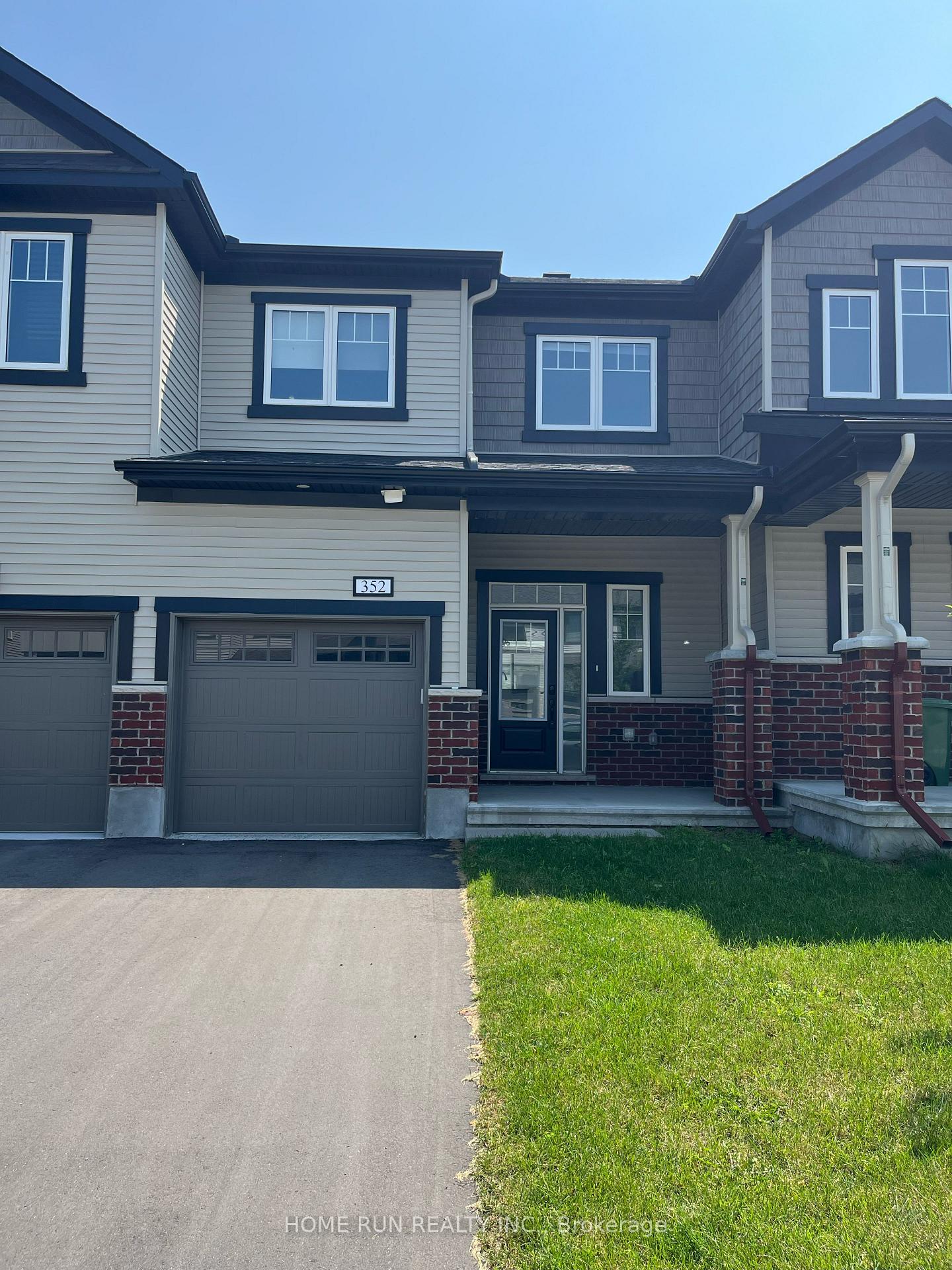 Photo 1 of 352 Crossway Terrace, Ottawa, Stittsville (North) — HOMEH