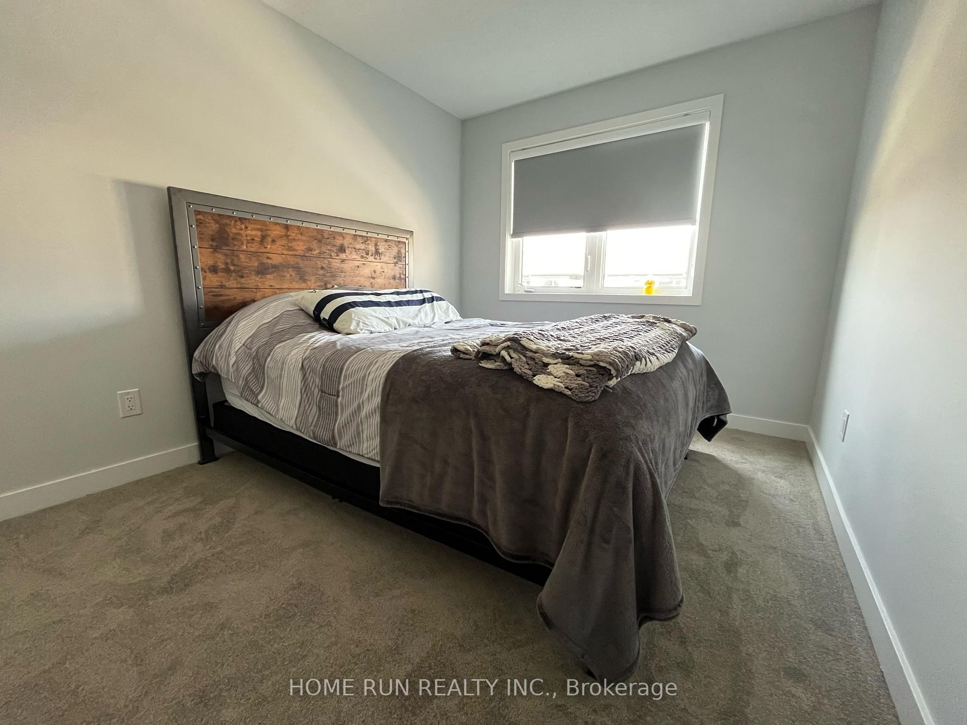 Photo 17 of 352 Crossway Terrace, Ottawa, Stittsville (North) — HOMEH