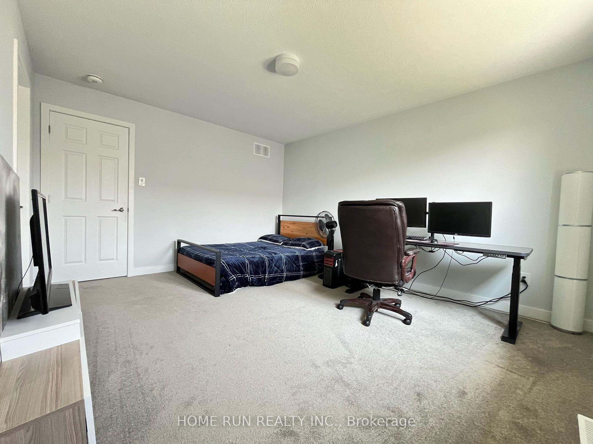 Photo 18 of 352 Crossway Terrace, Ottawa, Stittsville (North) — HOMEH
