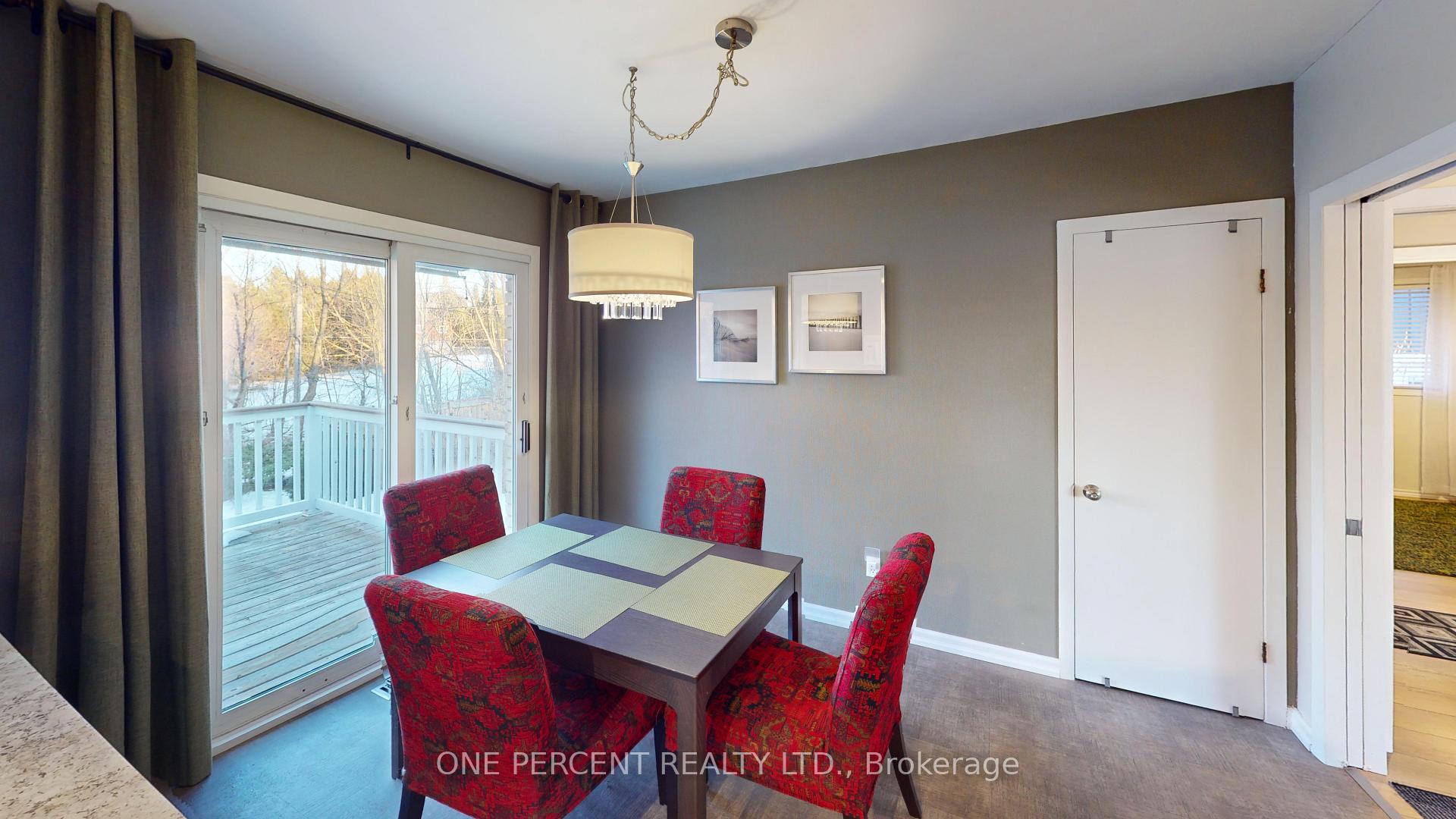 Photo 5 of 38 Strathcona Drive, St. Catharines, Vine/Linwell — HOMEH