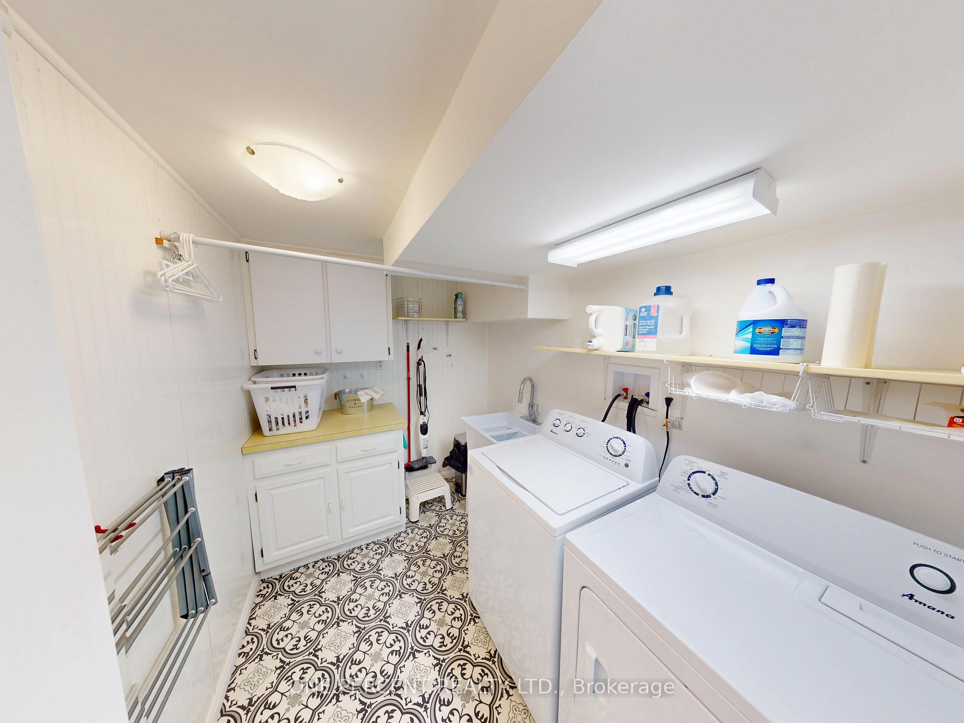 Photo 15 of 38 Strathcona Drive, St. Catharines, Vine/Linwell — HOMEH