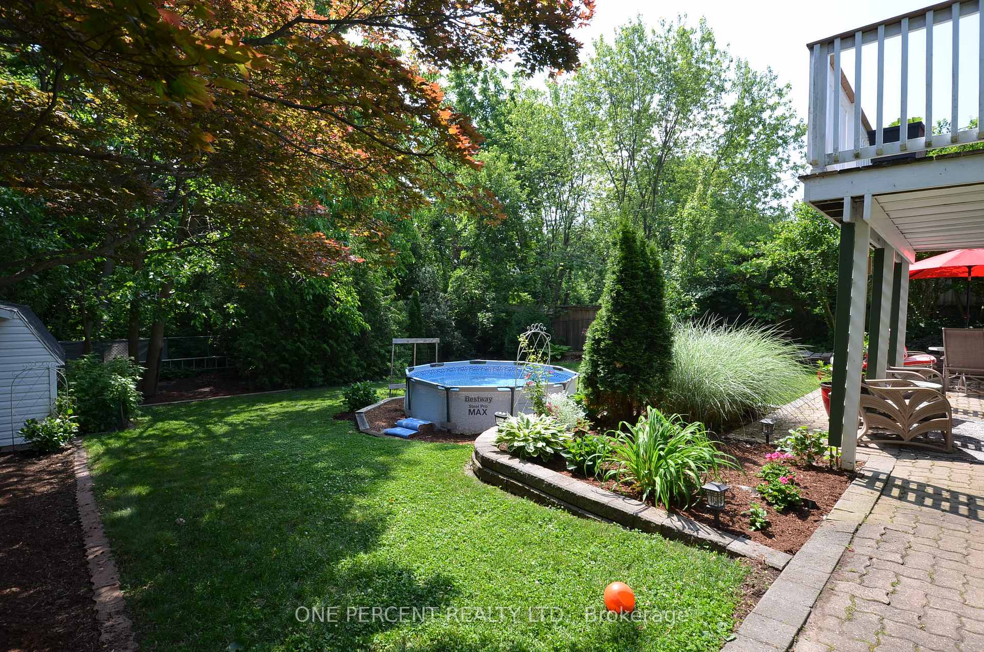 Photo 21 of 38 Strathcona Drive, St. Catharines, Vine/Linwell — HOMEH