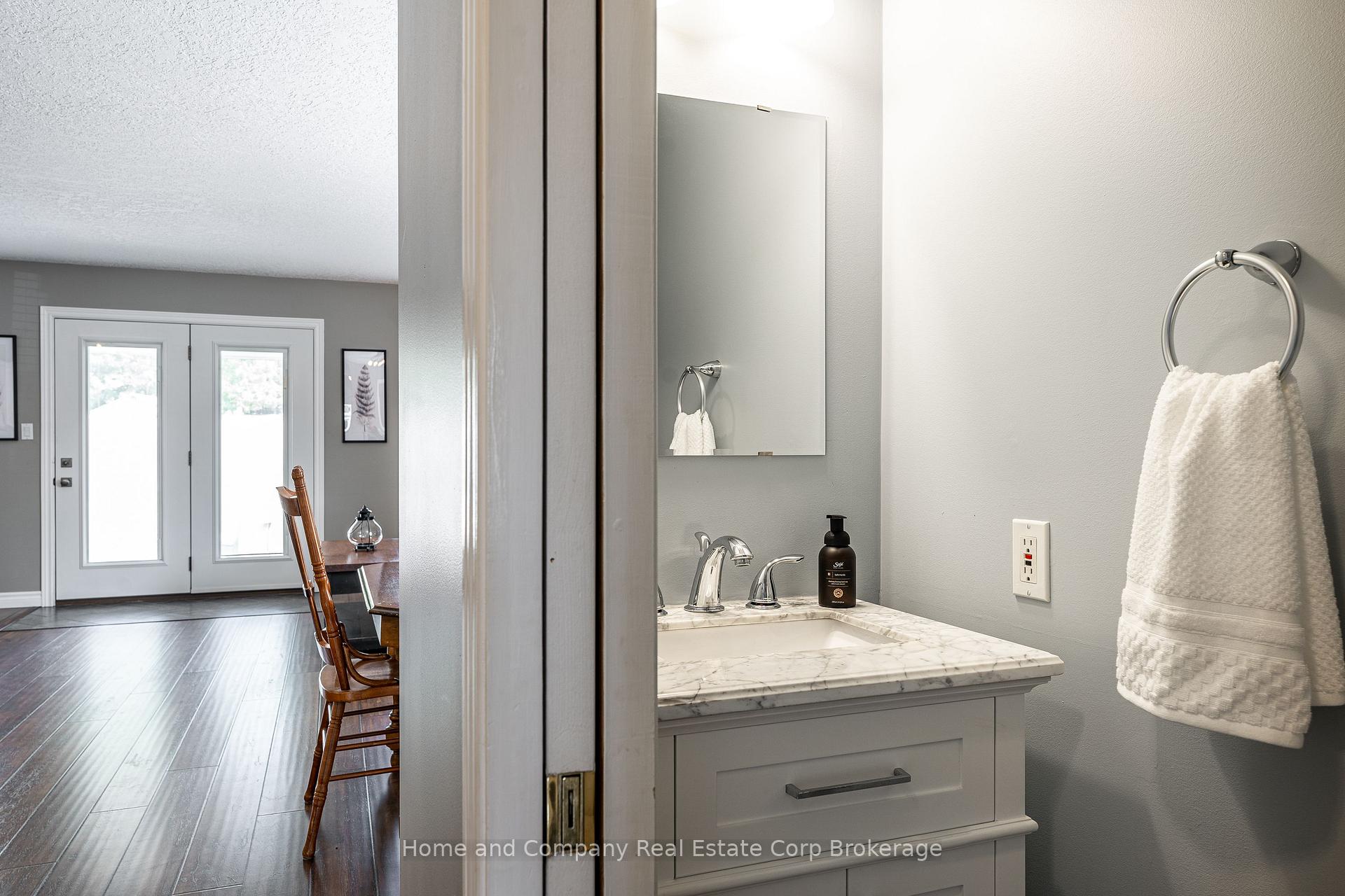 Photo 6 of 25 Hyde Road, Stratford — HOMEH