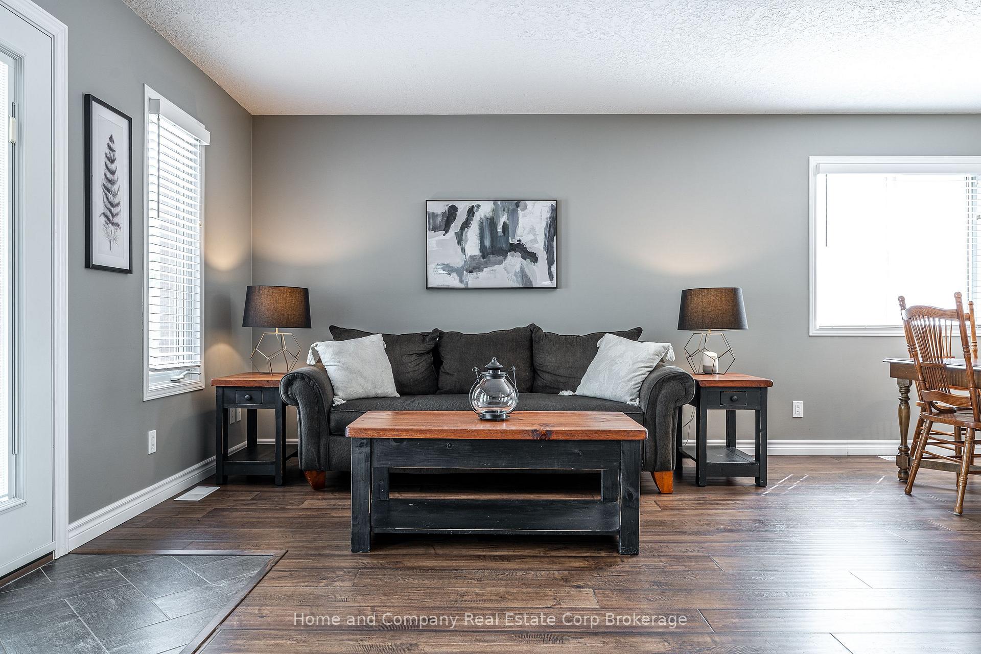 Photo 15 of 25 Hyde Road, Stratford — HOMEH