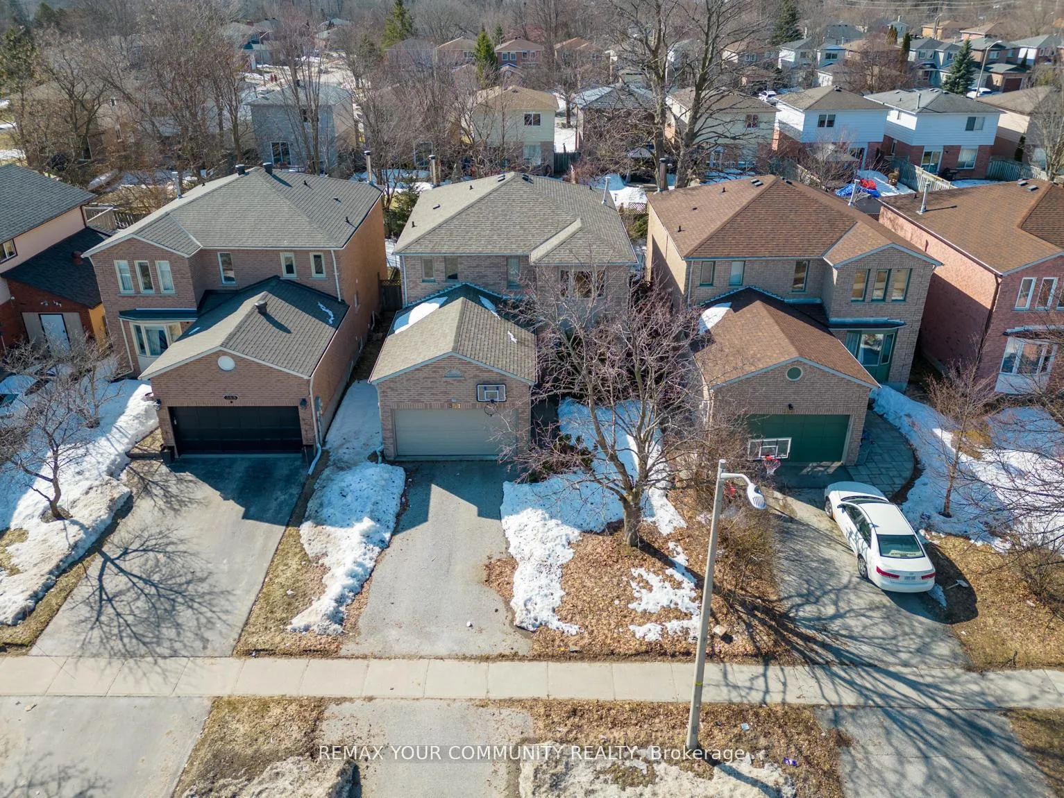 Photo 1 of 391 Hickling Trail, Barrie, Grove East — HOMEH