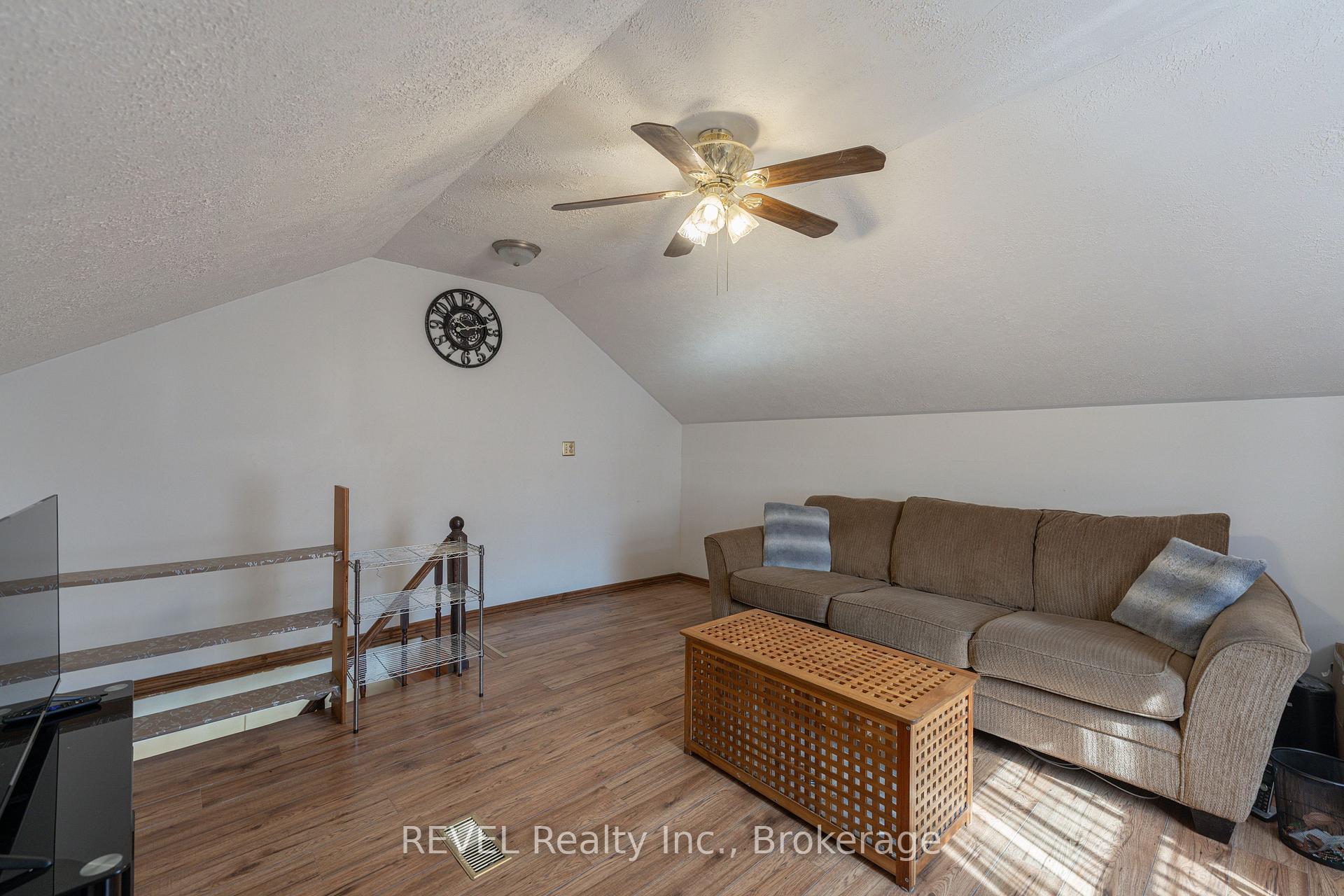 Photo 27 of 12 Hayes Street, St. Catharines, Burleigh Hill — HOMEH