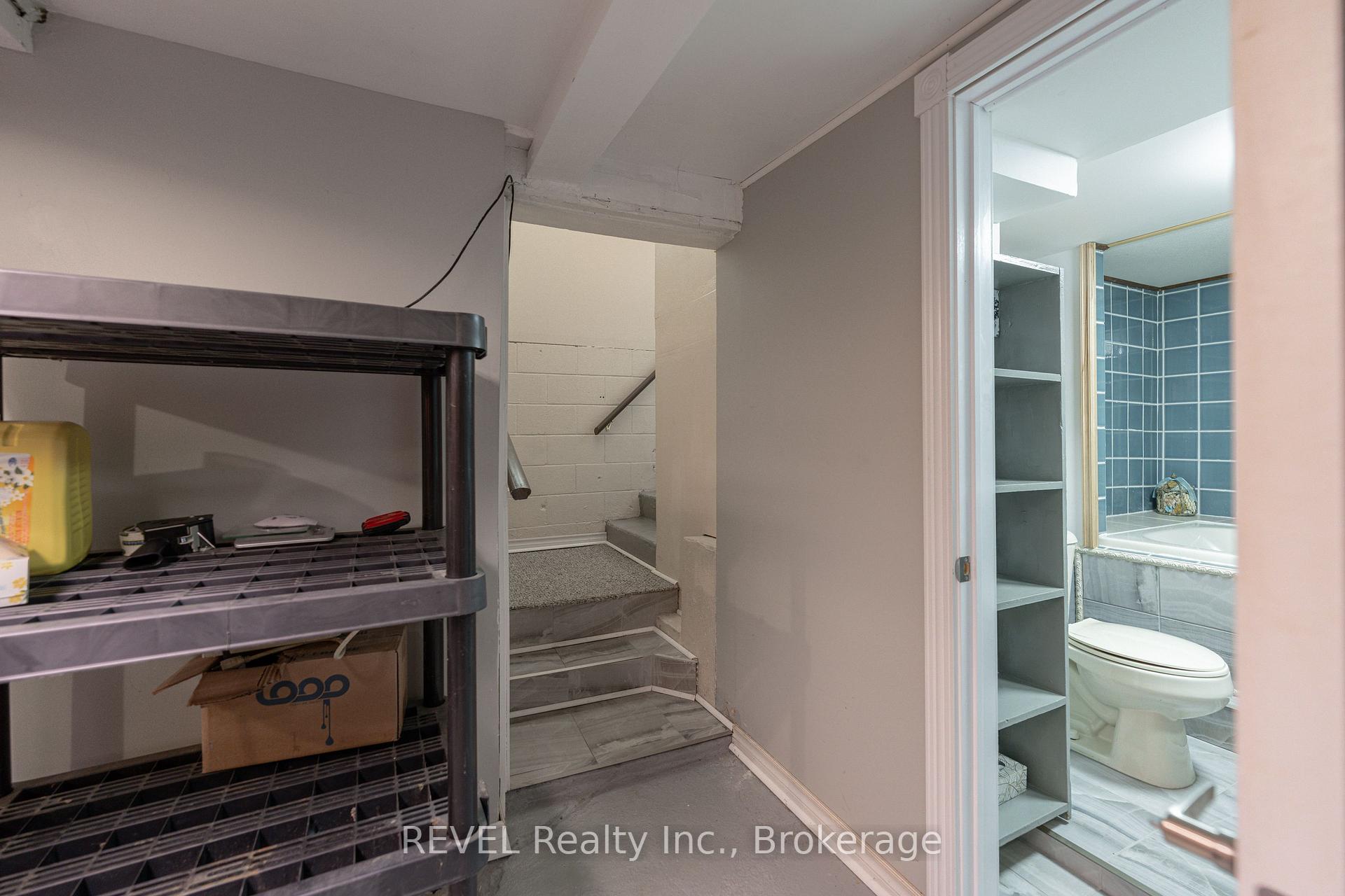 Photo 35 of 12 Hayes Street, St. Catharines, Burleigh Hill — HOMEH