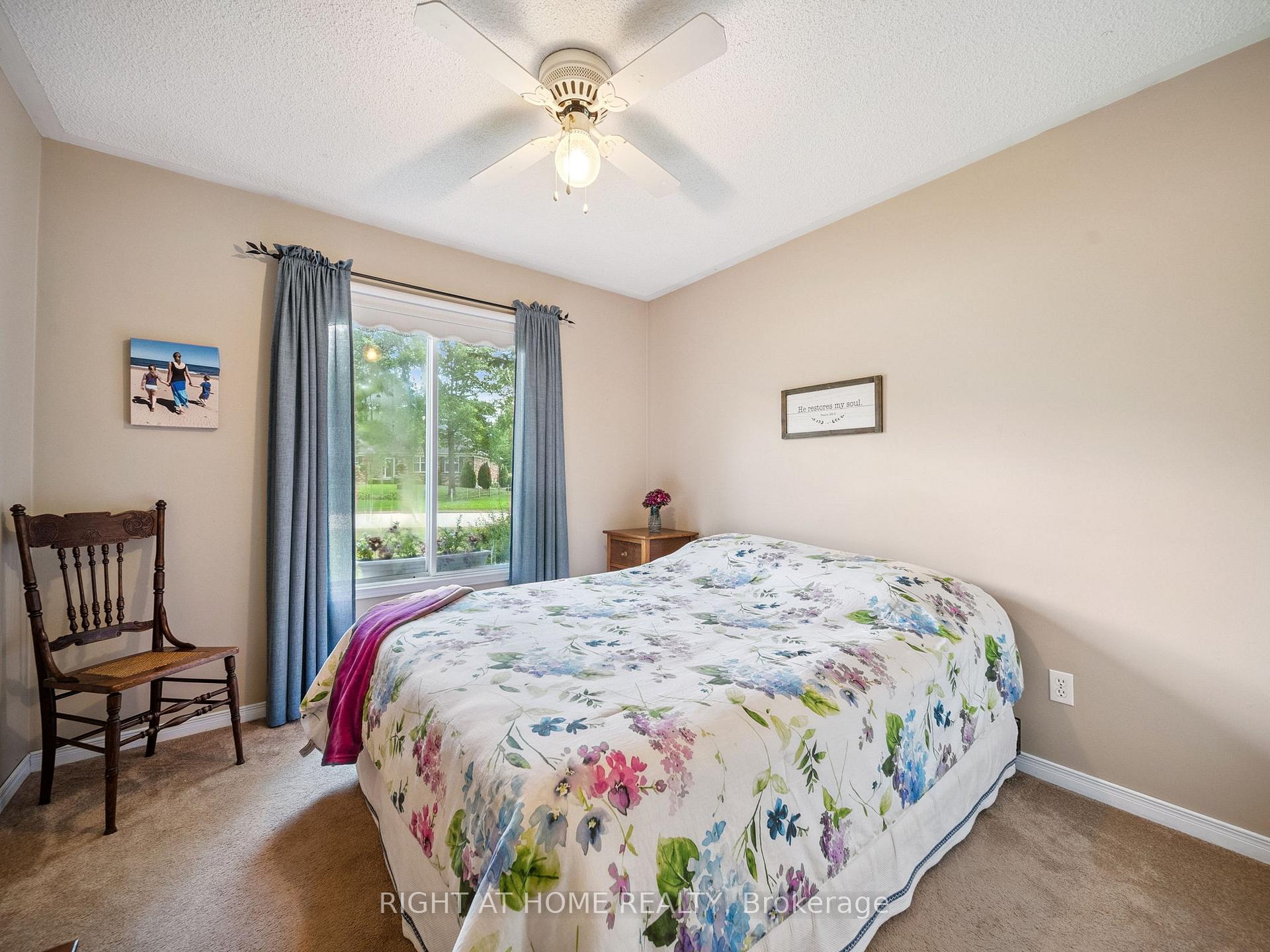 Photo 12 of 6 Wenden Court, Springwater, Midhurst — HOMEH