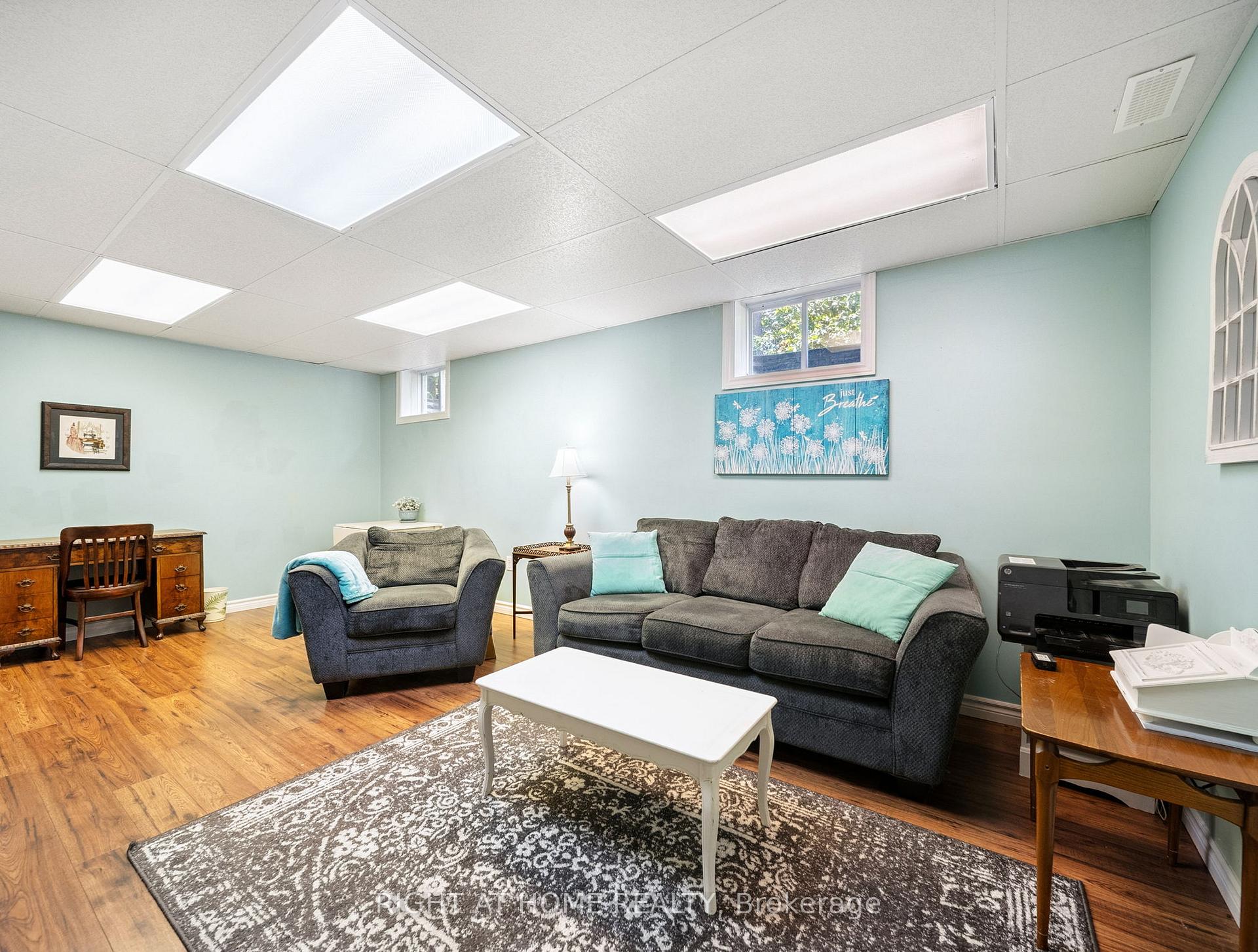 Photo 17 of 6 Wenden Court, Springwater, Midhurst — HOMEH