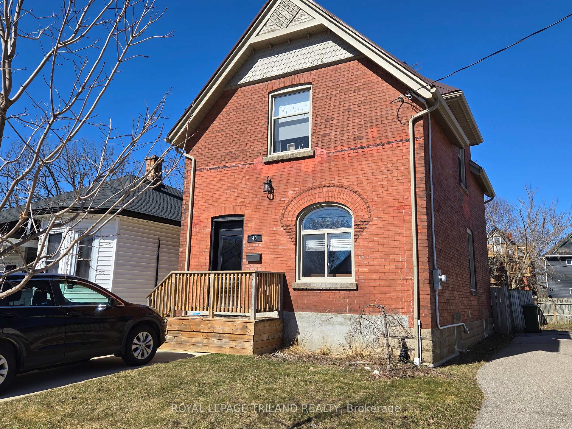 Photo 2 of Unit B, 40 Myrtle Street, St. Thomas — HOMEH