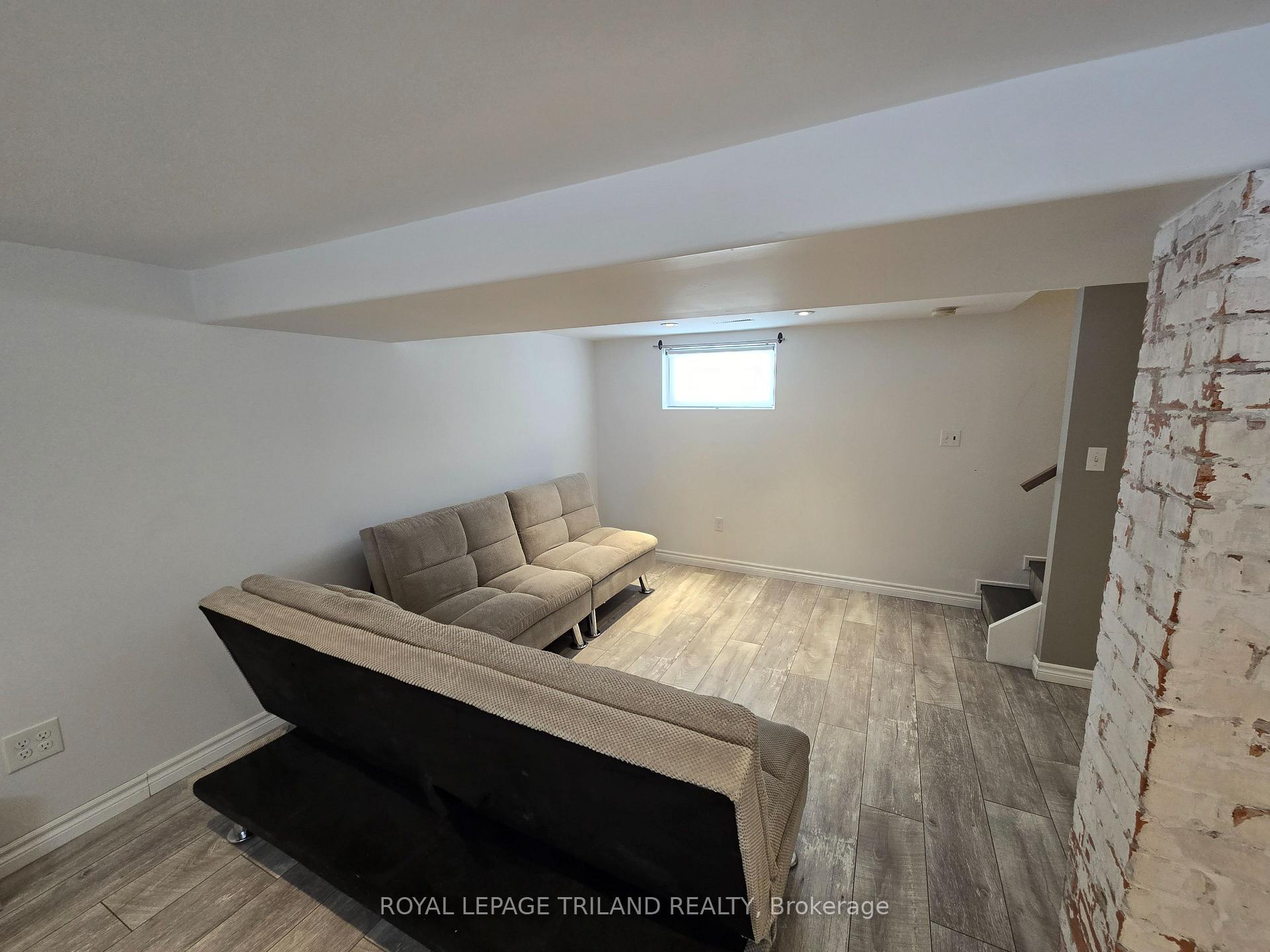 Photo 7 of Unit B, 40 Myrtle Street, St. Thomas — HOMEH