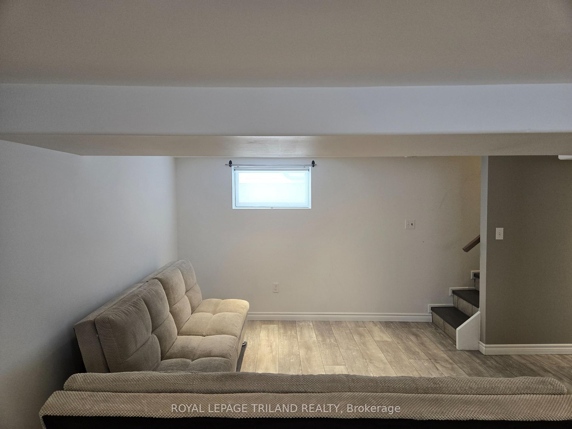 Photo 8 of Unit B, 40 Myrtle Street, St. Thomas — HOMEH
