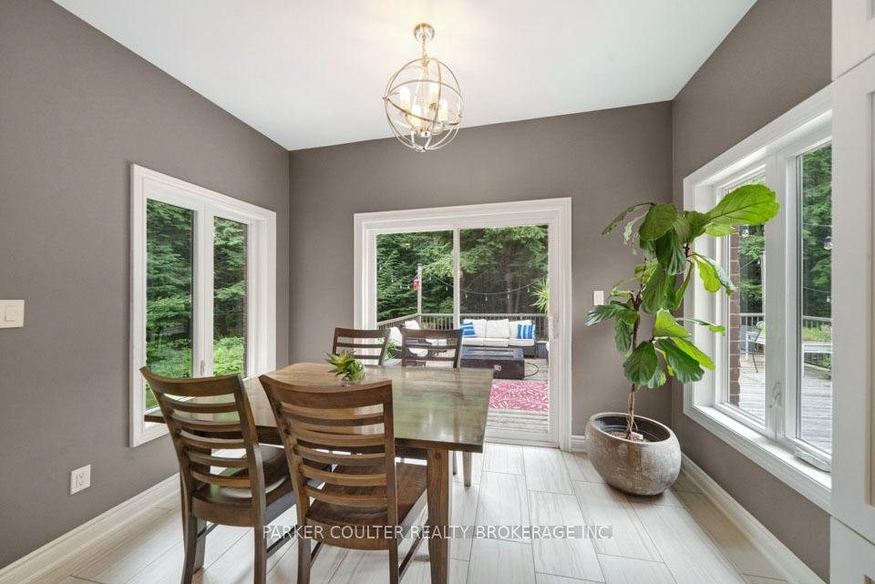 Photo 14 of 20 Marni Lane, Springwater, Rural Springwater — HOMEH