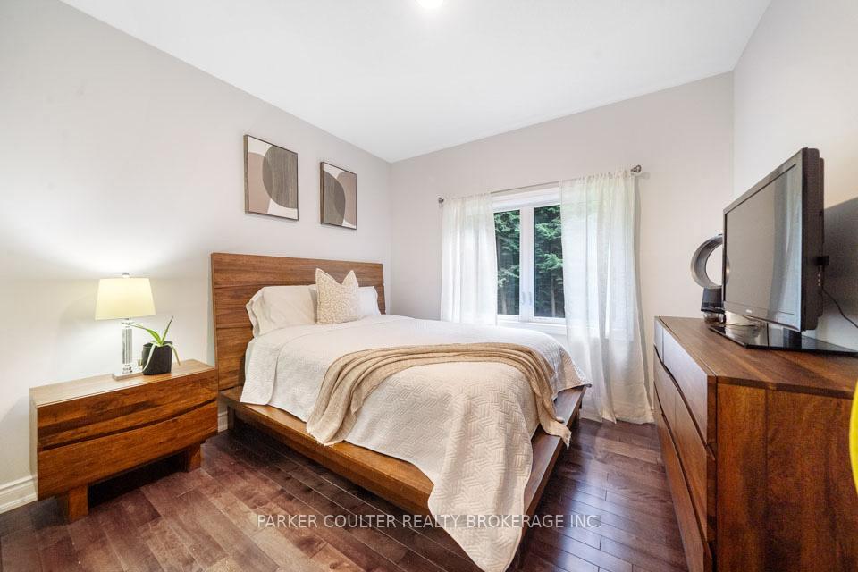 Photo 17 of 20 Marni Lane, Springwater, Rural Springwater — HOMEH