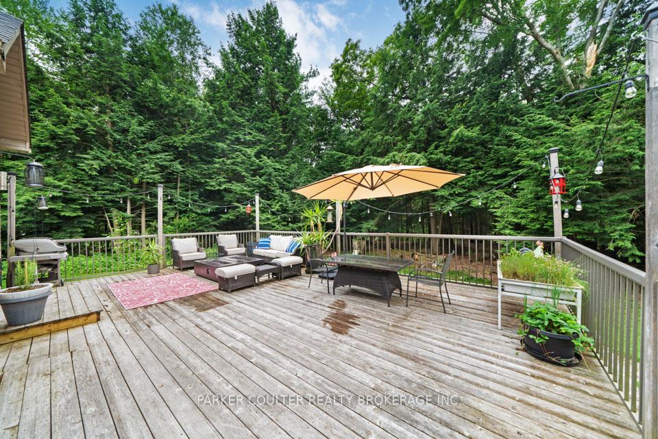 Photo 44 of 20 Marni Lane, Springwater, Rural Springwater — HOMEH