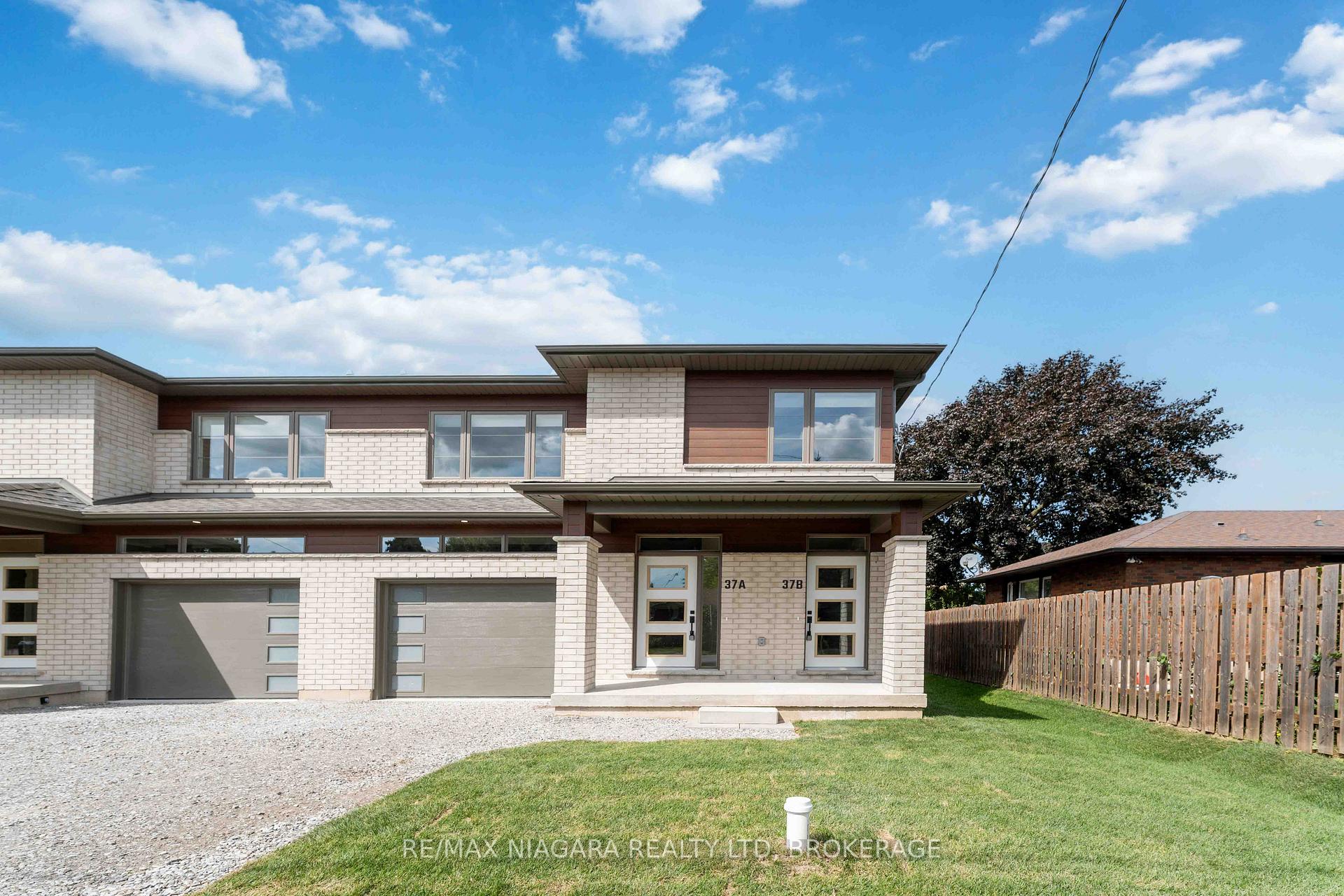 Photo 2 of Unit A, 37 Buchanan Road, St. Catharines, Carlton/Bunting — HOMEH