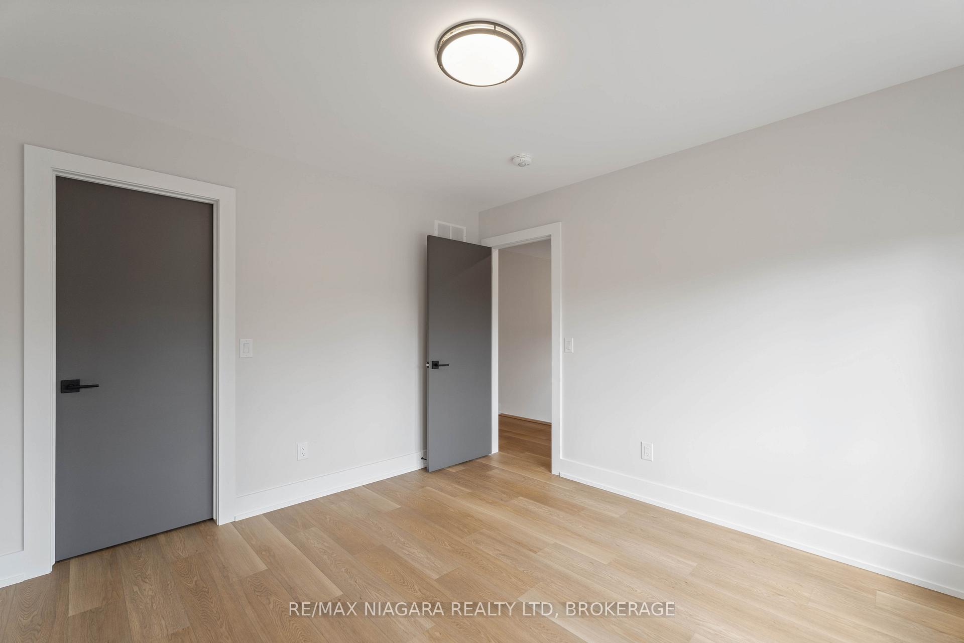 Photo 14 of Unit A, 37 Buchanan Road, St. Catharines, Carlton/Bunting — HOMEH