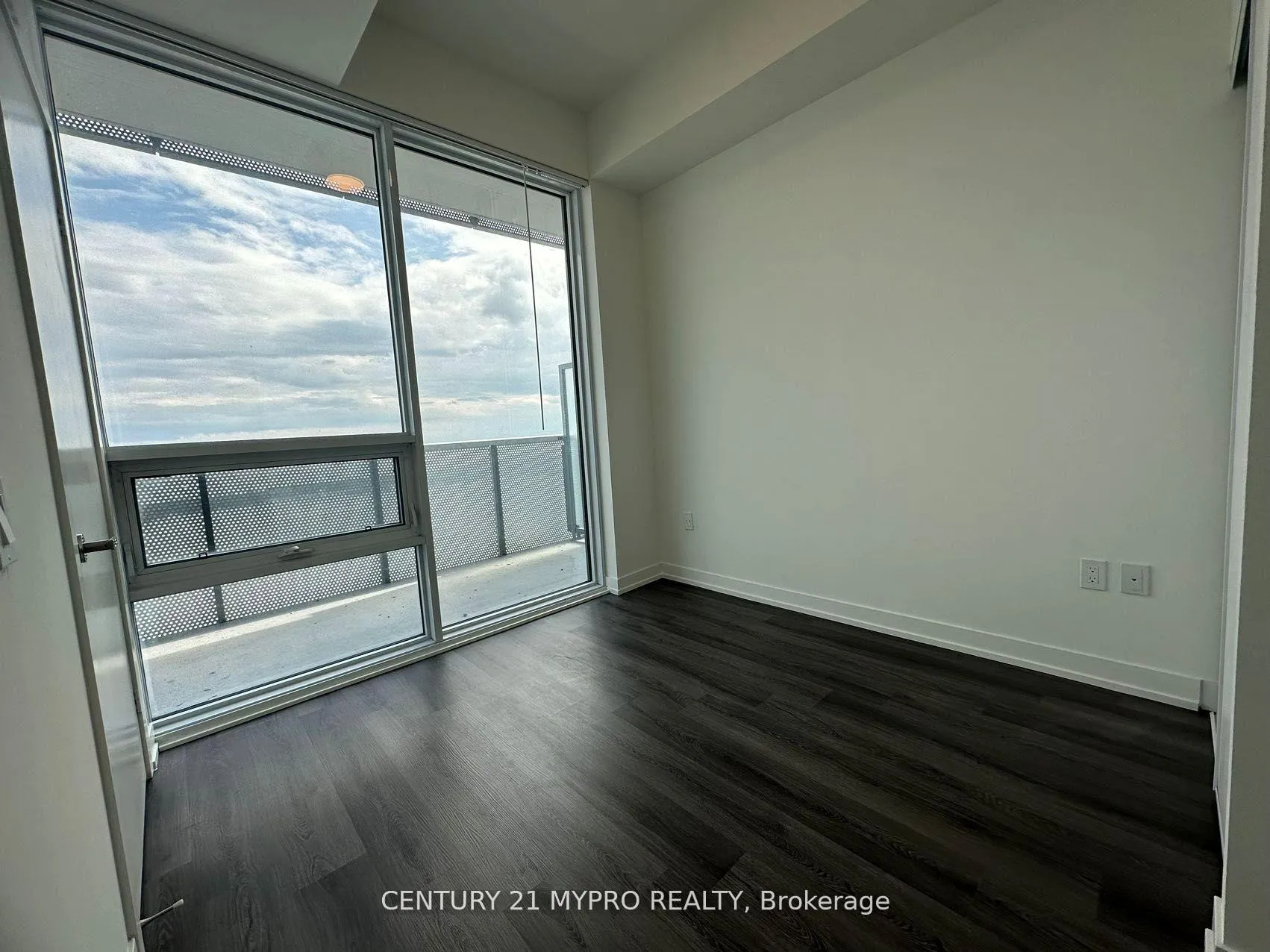 Photo 6 of Unit 6907, 138 Downes Street, Toronto, Waterfront Communities — HOMEH