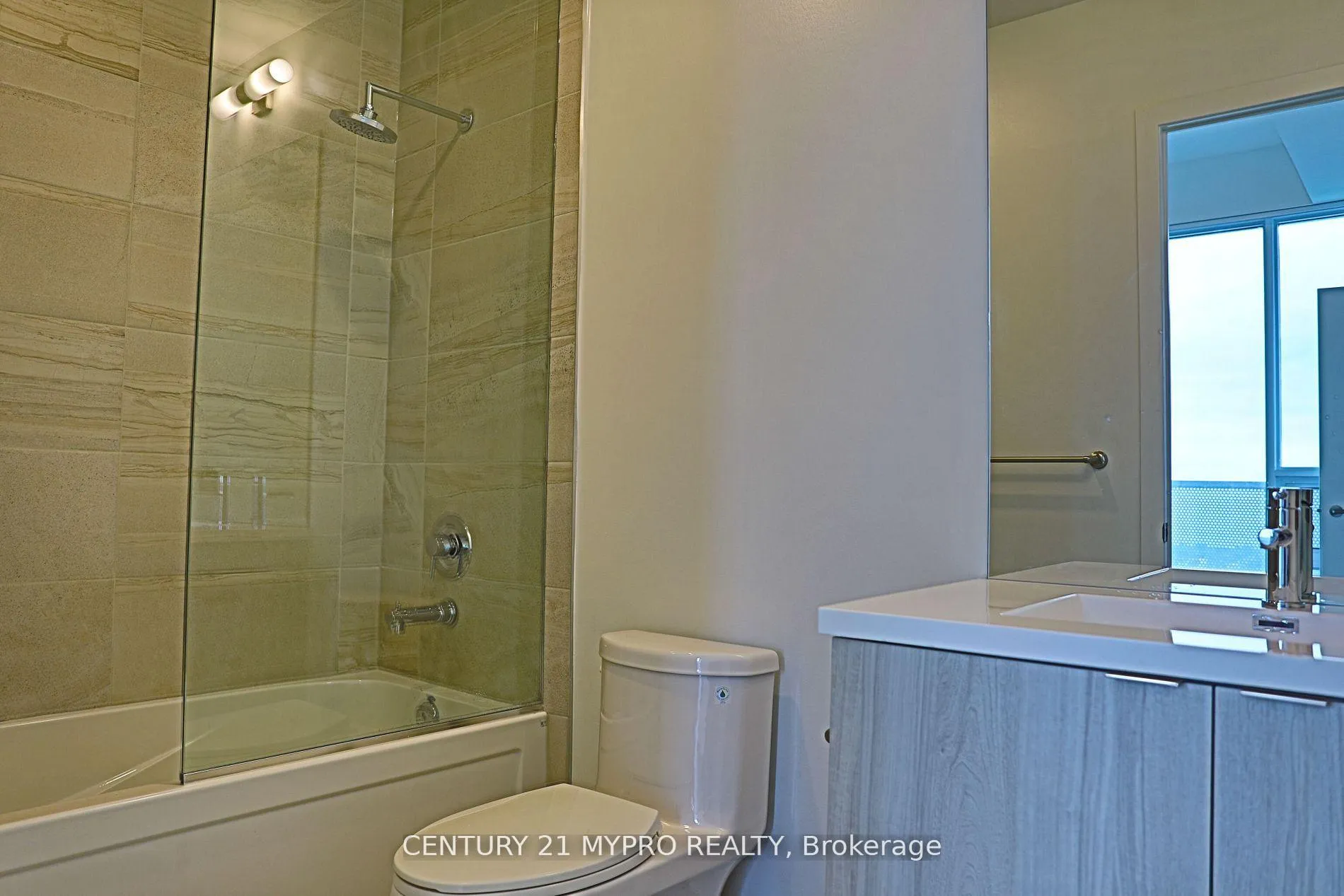 Photo 7 of Unit 6907, 138 Downes Street, Toronto, Waterfront Communities — HOMEH