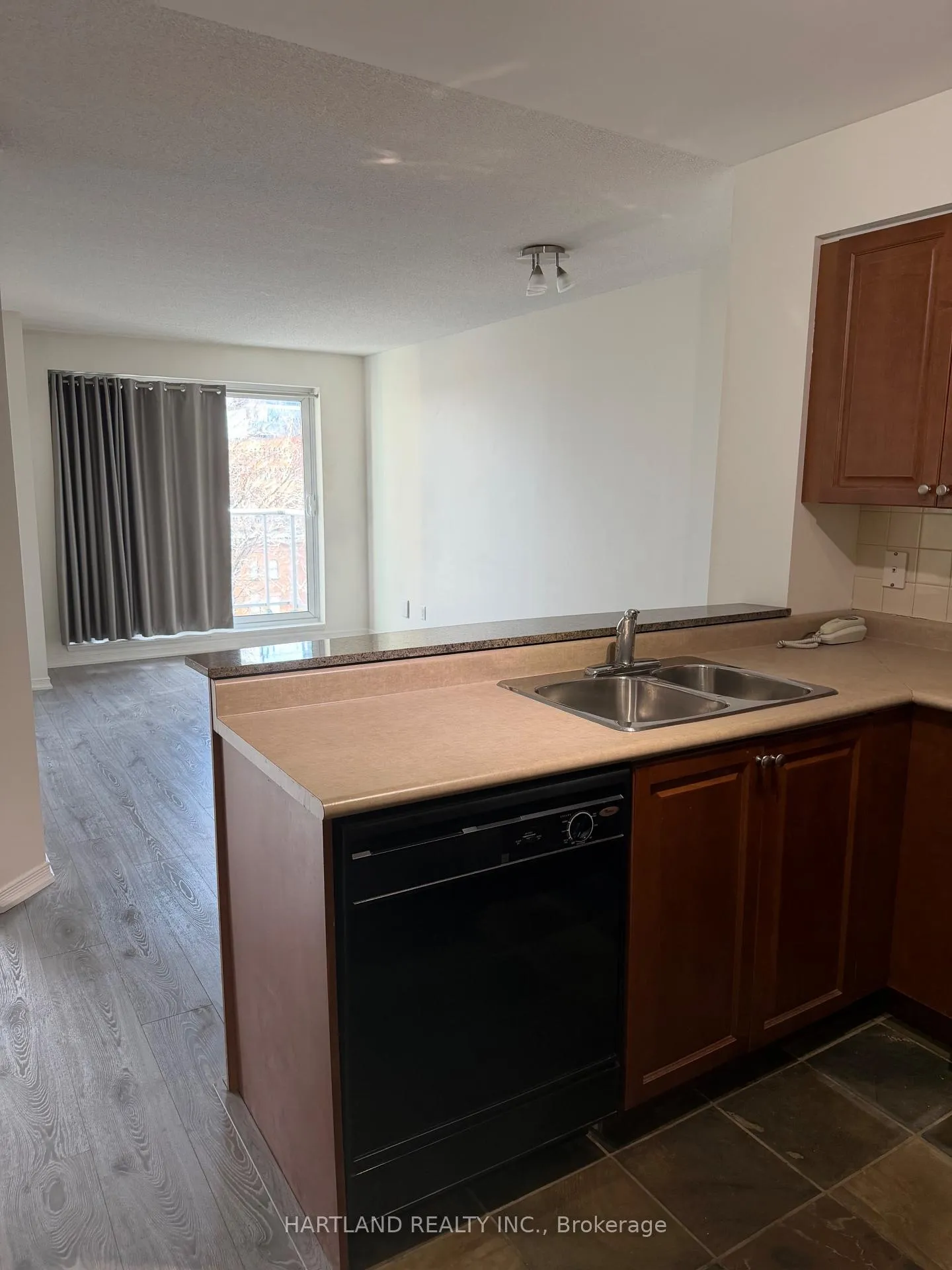 Photo 5 of Unit 723, 230 King Street E, Toronto, Moss Park — HOMEH