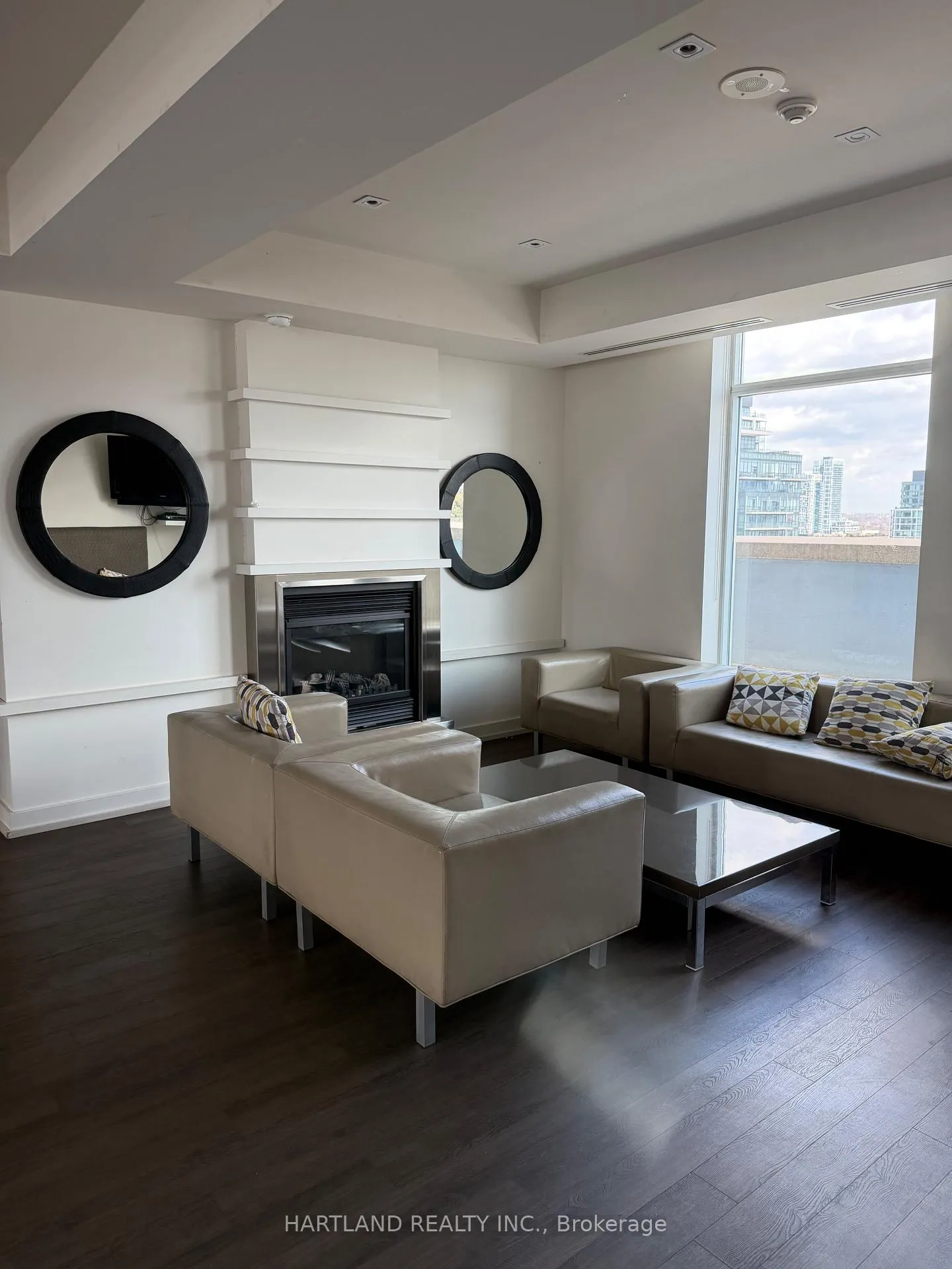Photo 20 of Unit 723, 230 King Street E, Toronto, Moss Park — HOMEH