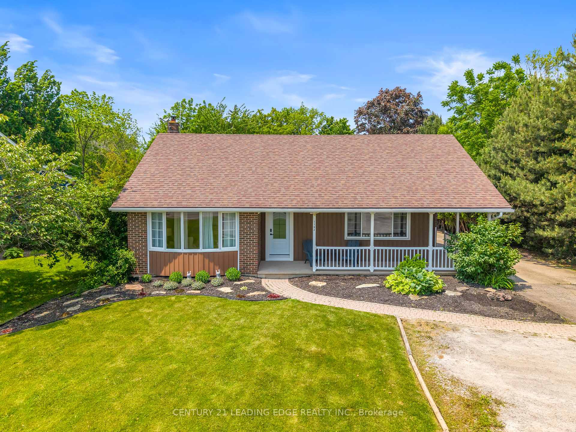 Photo 9 of 1182 Lakeshore Road, St. Catharines, Rural Port — HOMEH